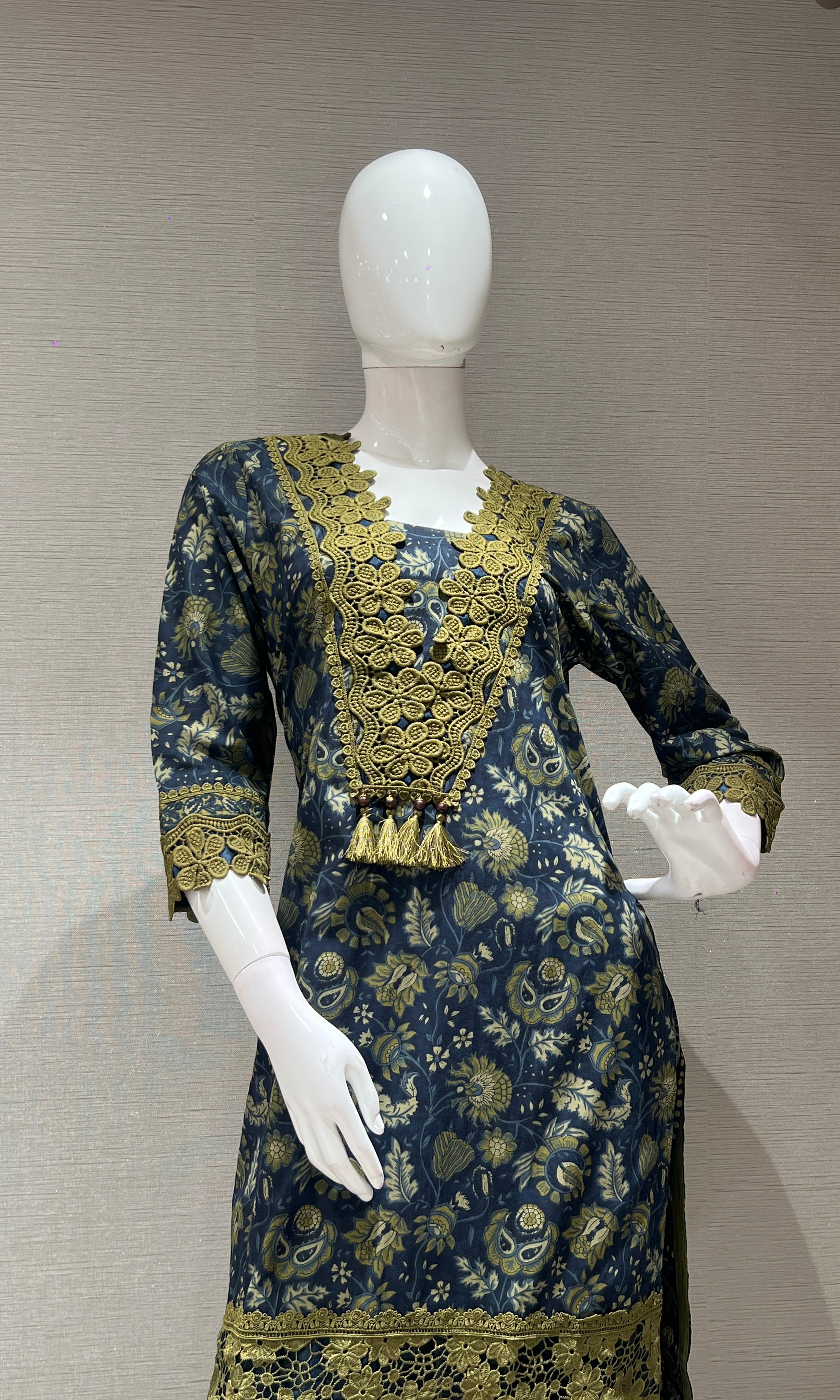 Blue FLORAL EMBROIDERED KURTA SET