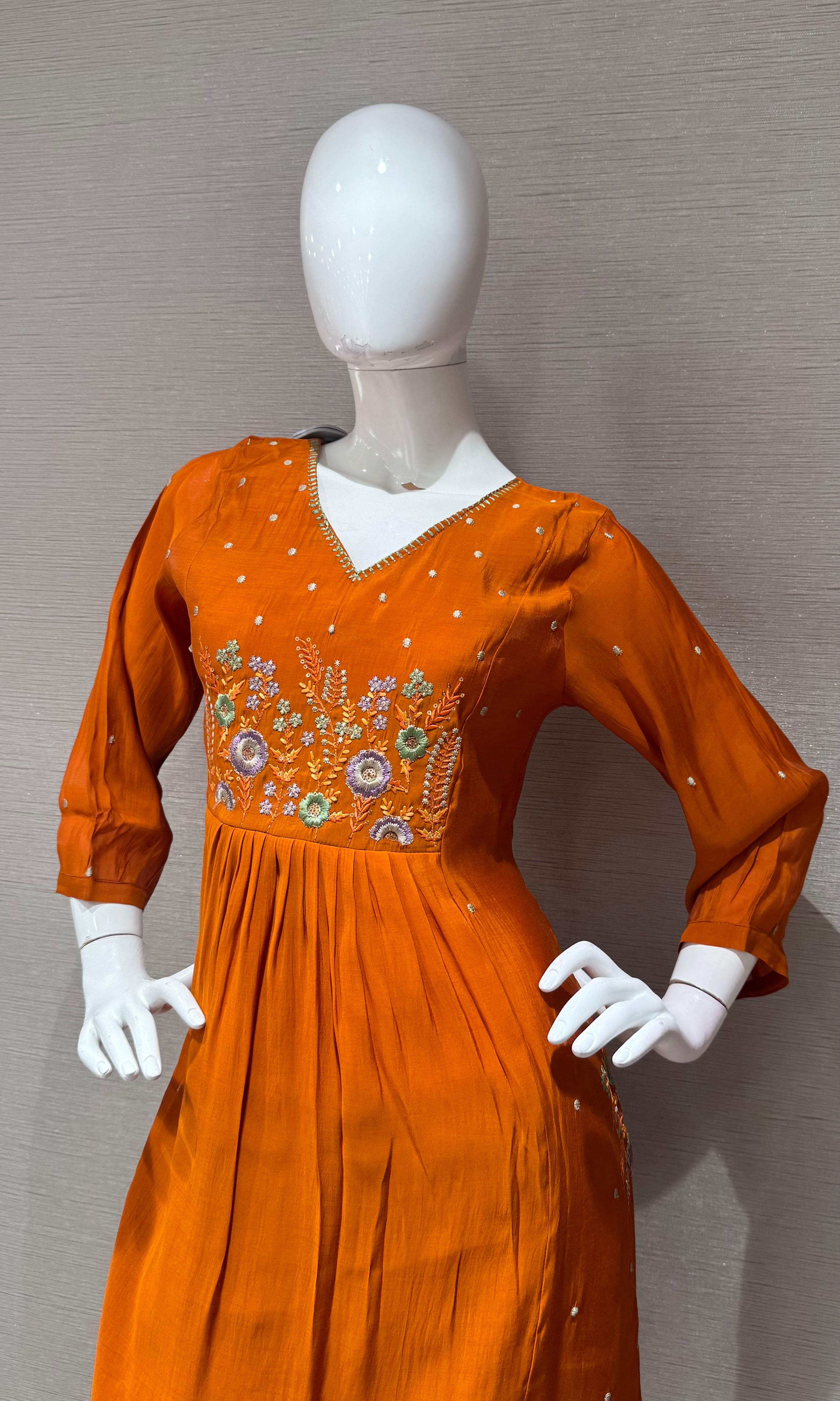 Rust Floral embroidery kurta set