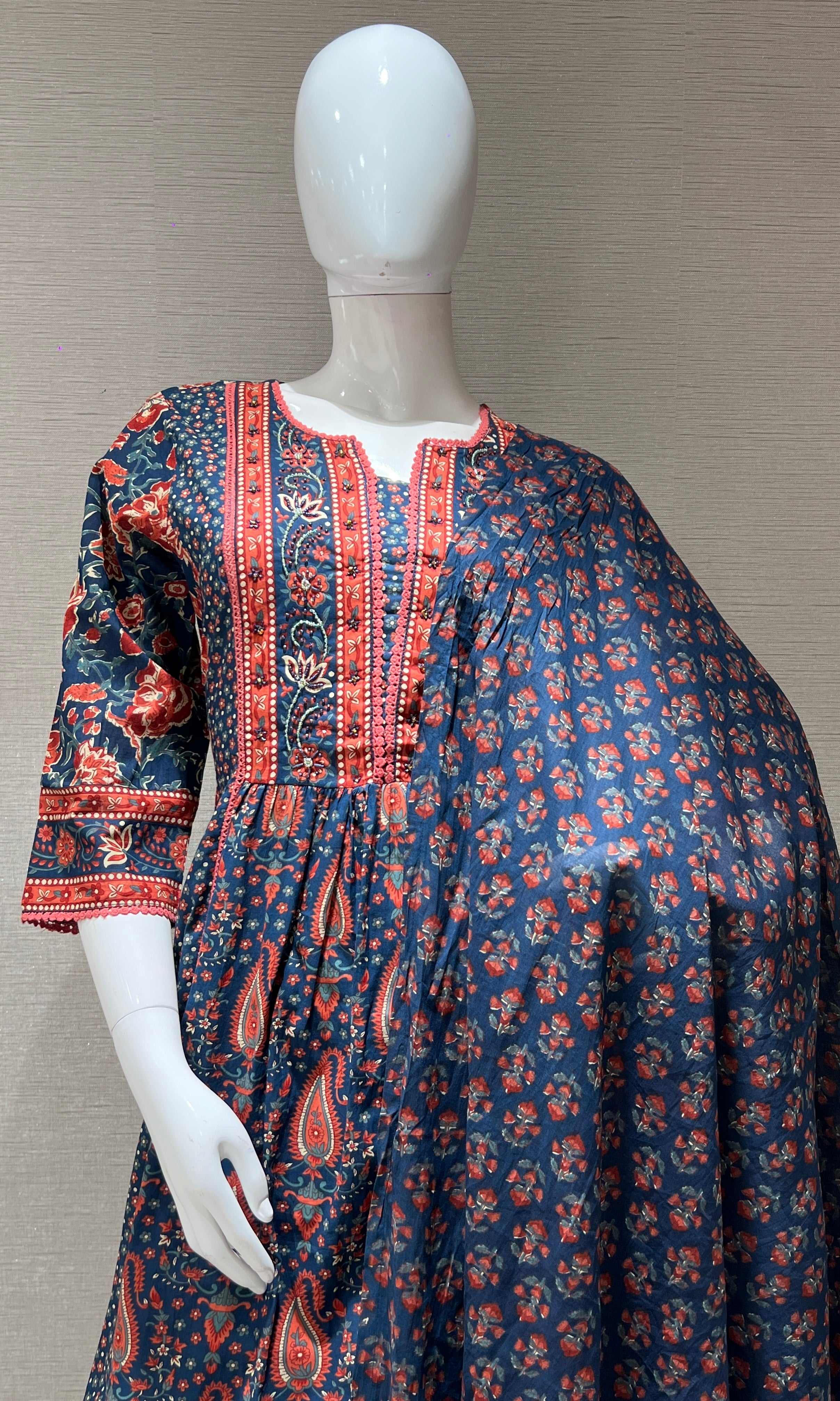 Navi blue Floral Kurta Set with Dupatta