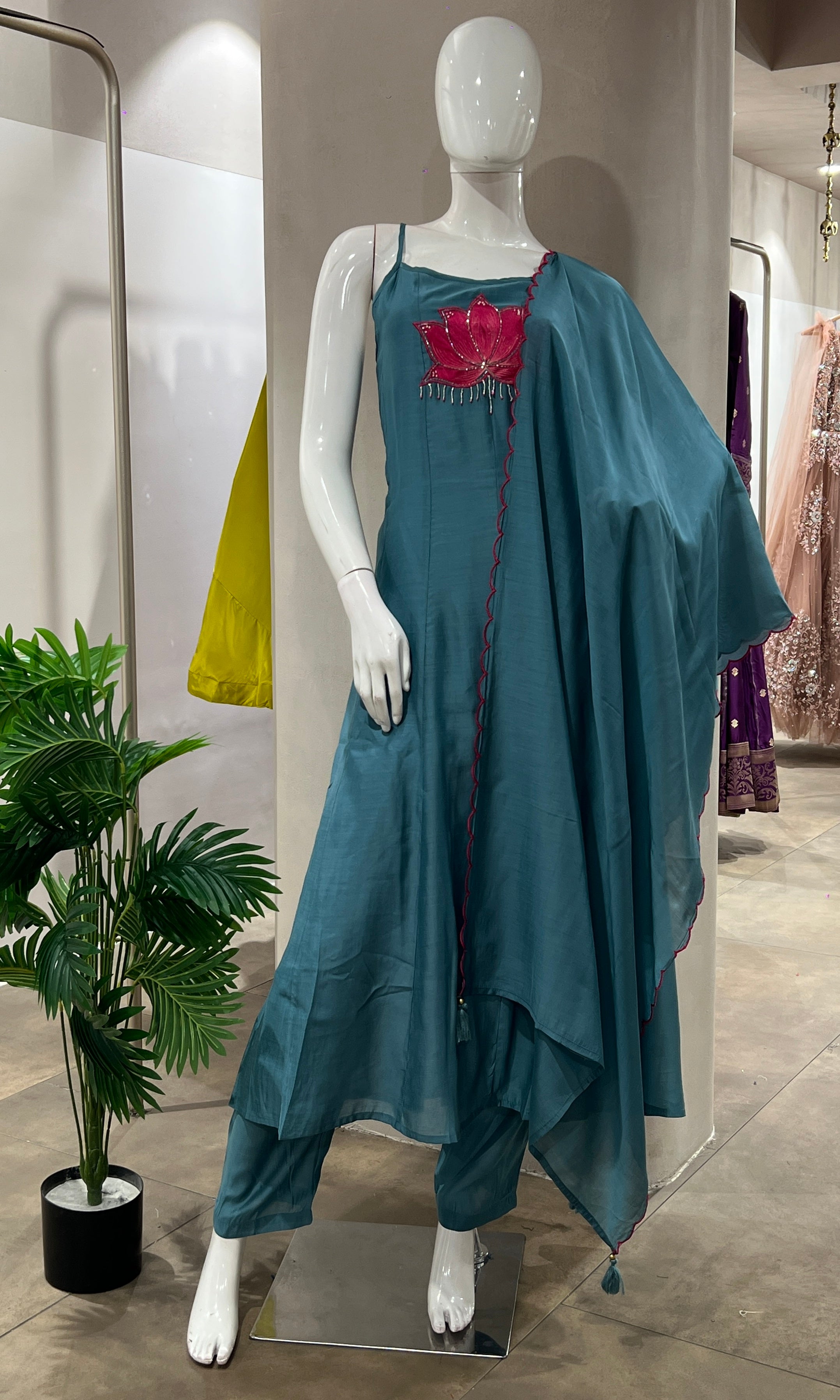 BLUE LOTUS ETHNIC KURTA SET