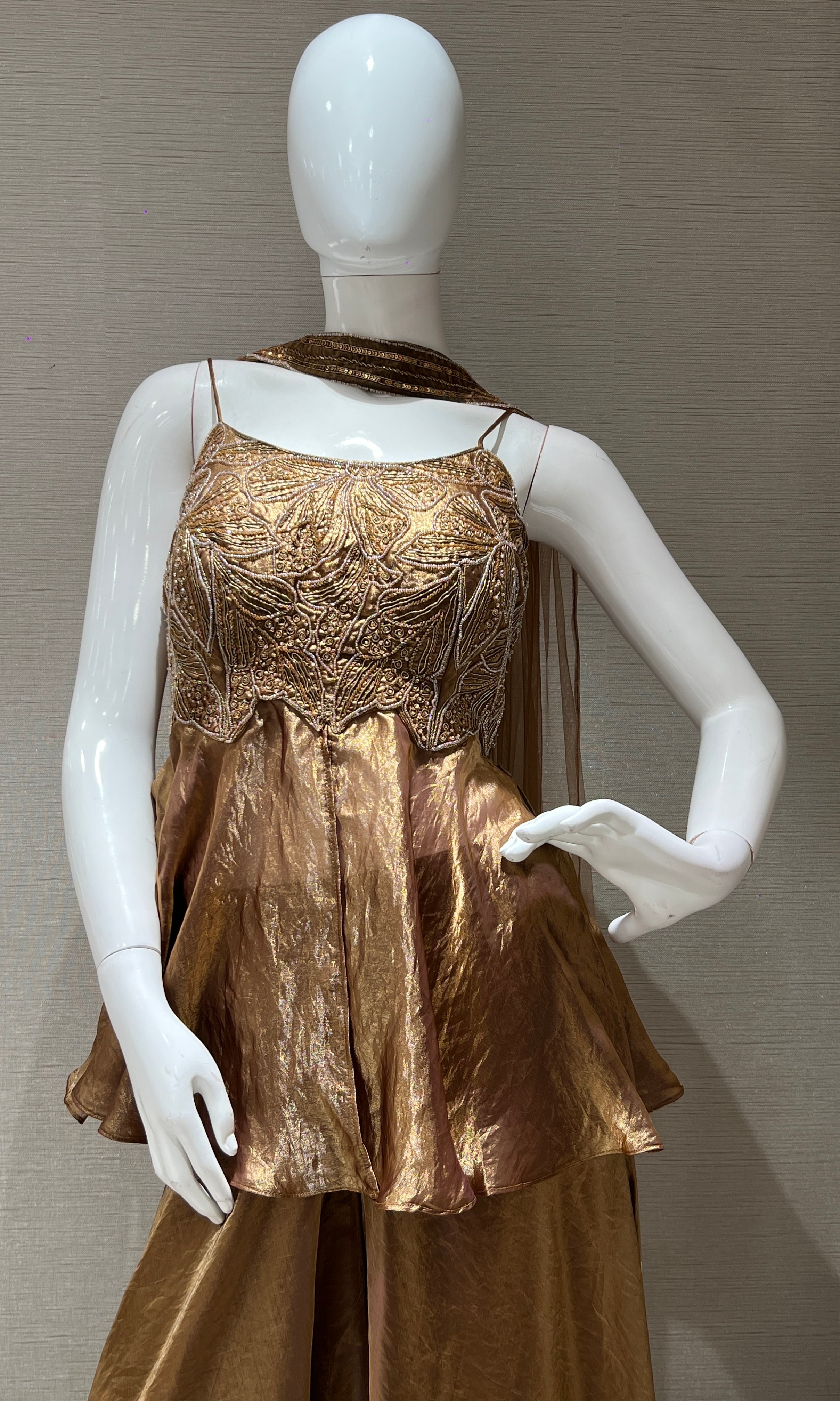 Copper palazzo