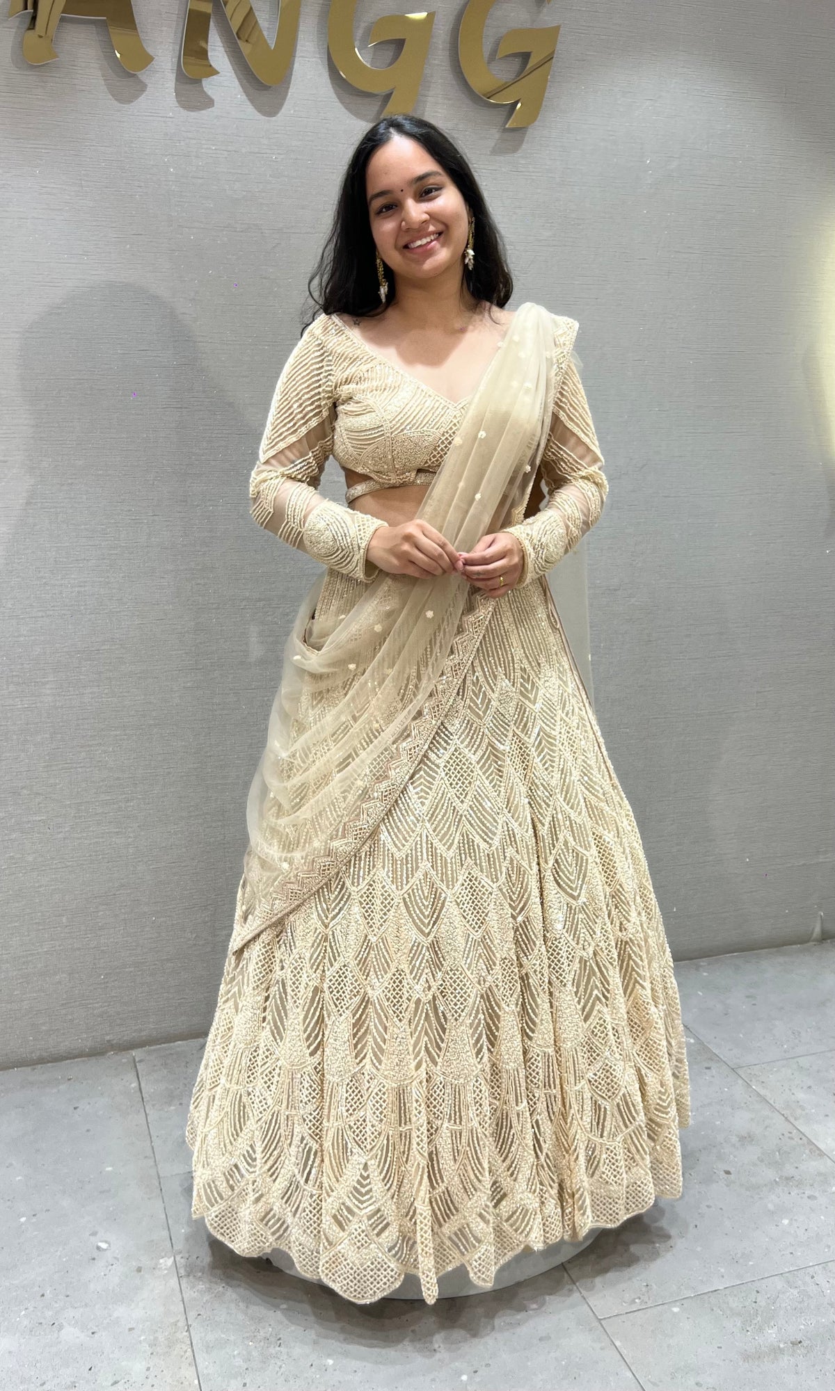 GOLDEN GLOW INTRICATE THREAD EMBROIDERY BRIDAL LEHENGA