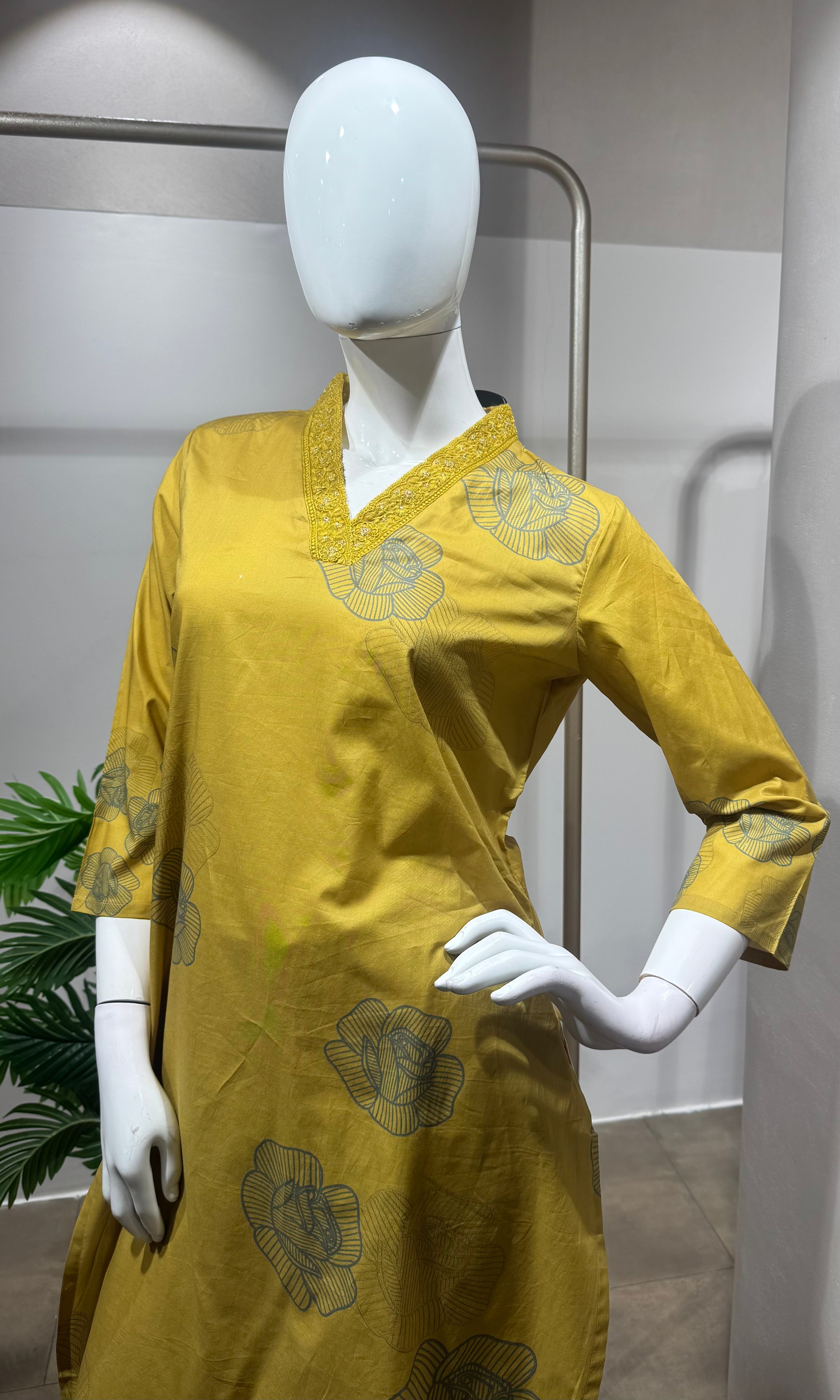 mehandi green Printed Kurta Set