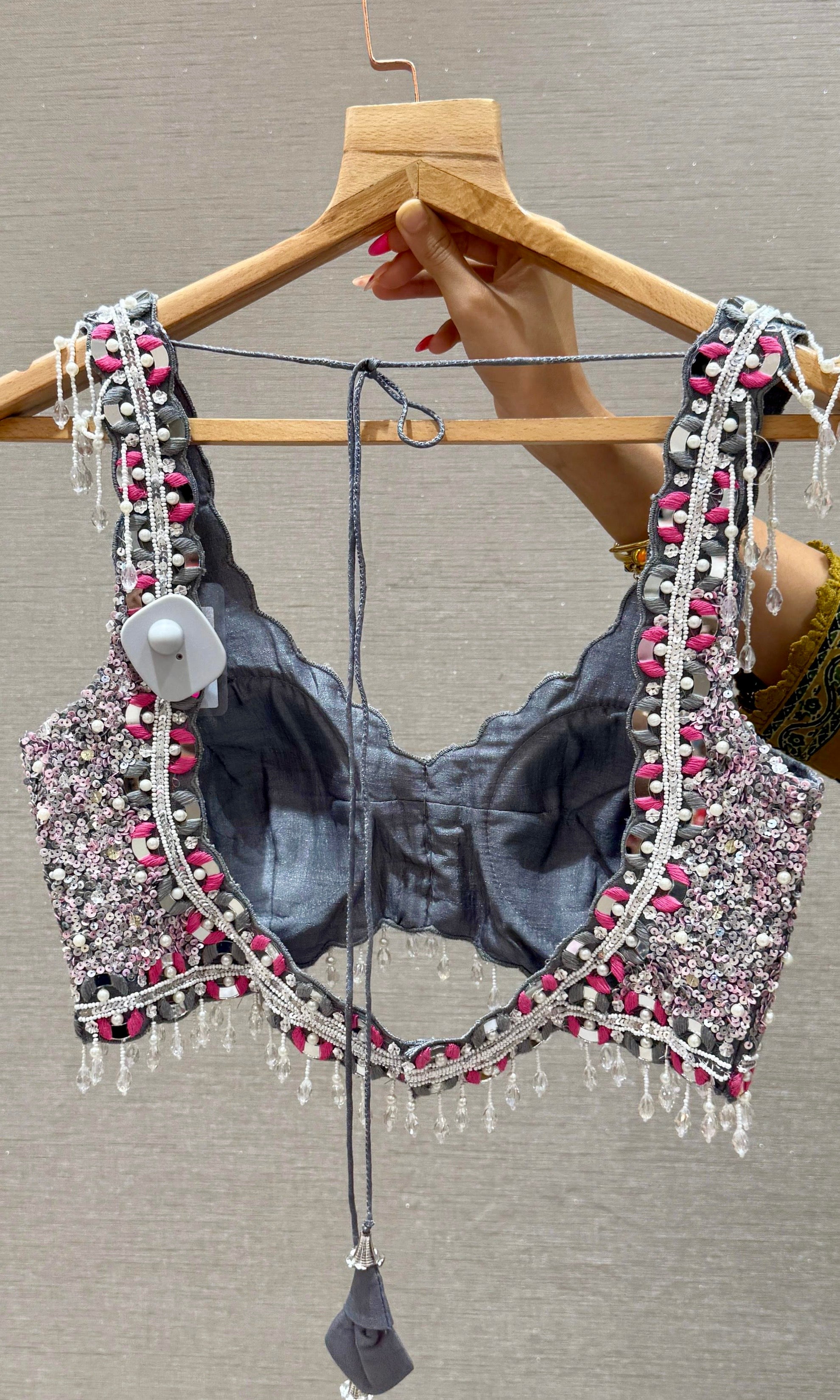 Grey with pink florals crushed Georgette saree with ready blouse