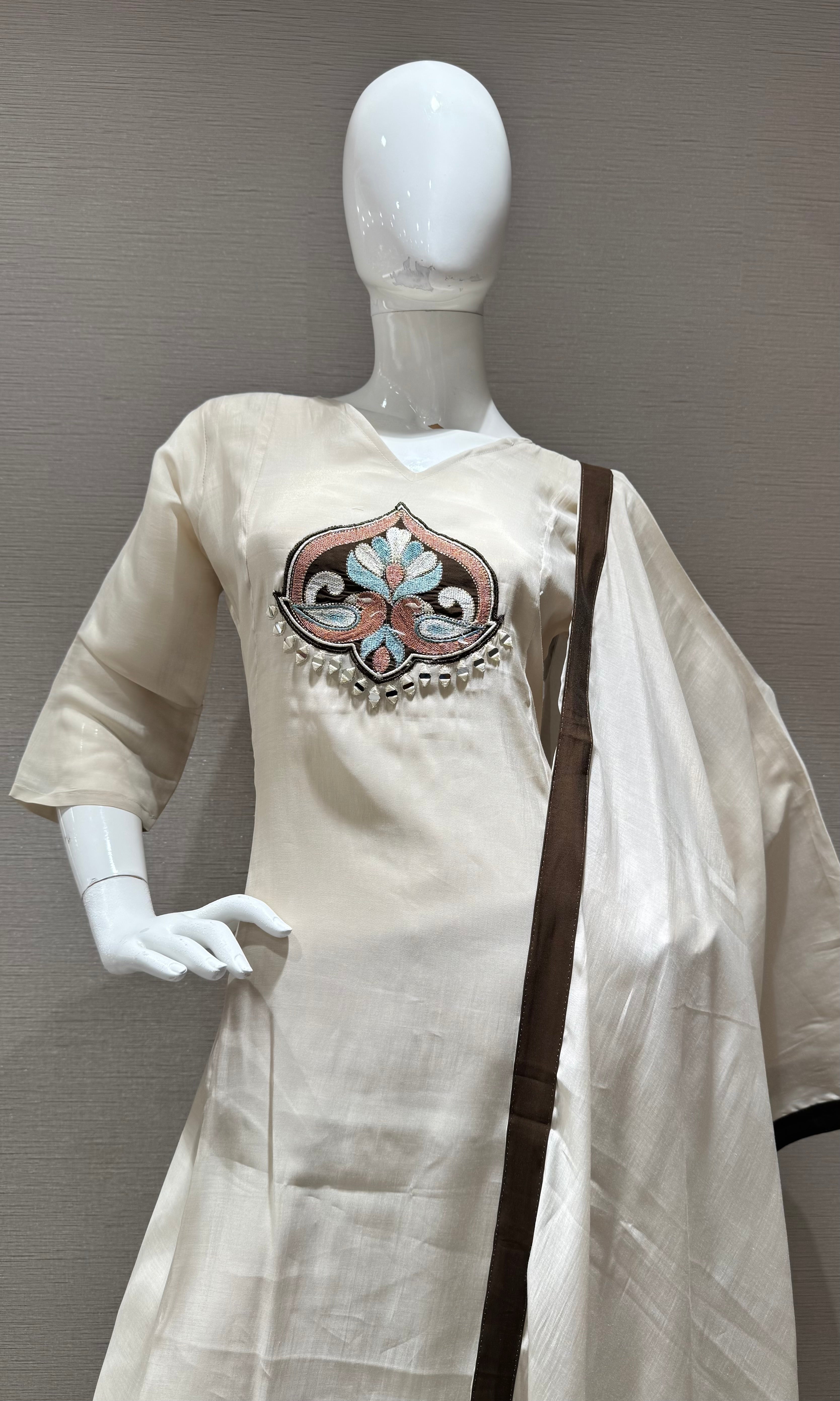 Cream Kurta Set with Ethnic Dupatta