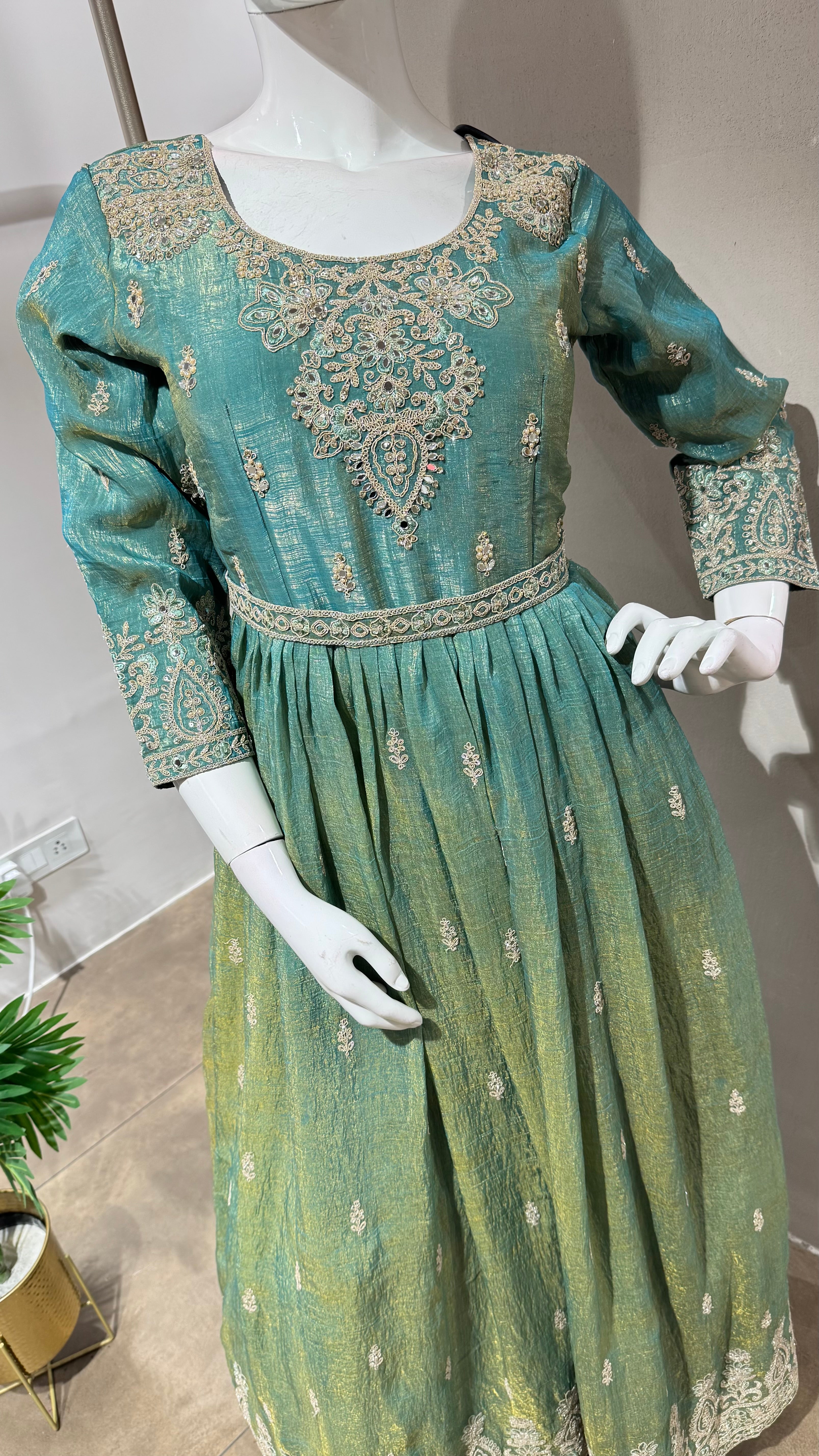 GREEN SHIMMER TISSUE ANARKALI