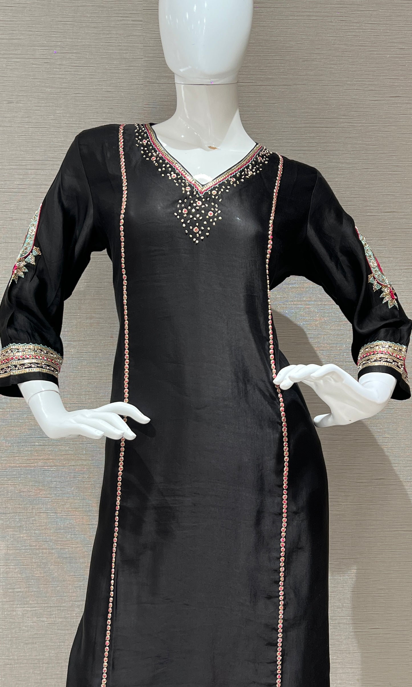 💐 Black Kurti