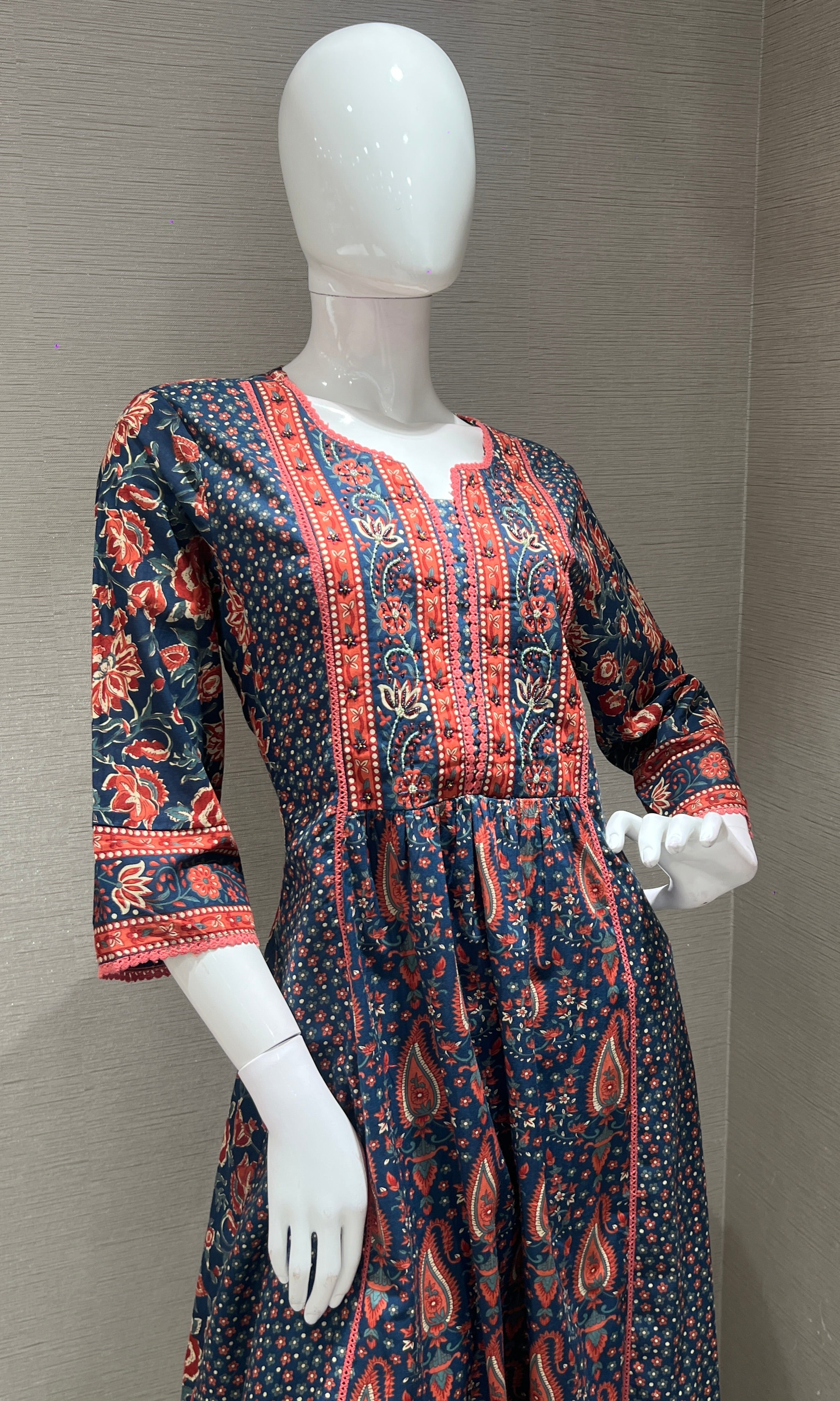 Navi blue Floral Kurta Set with Dupatta