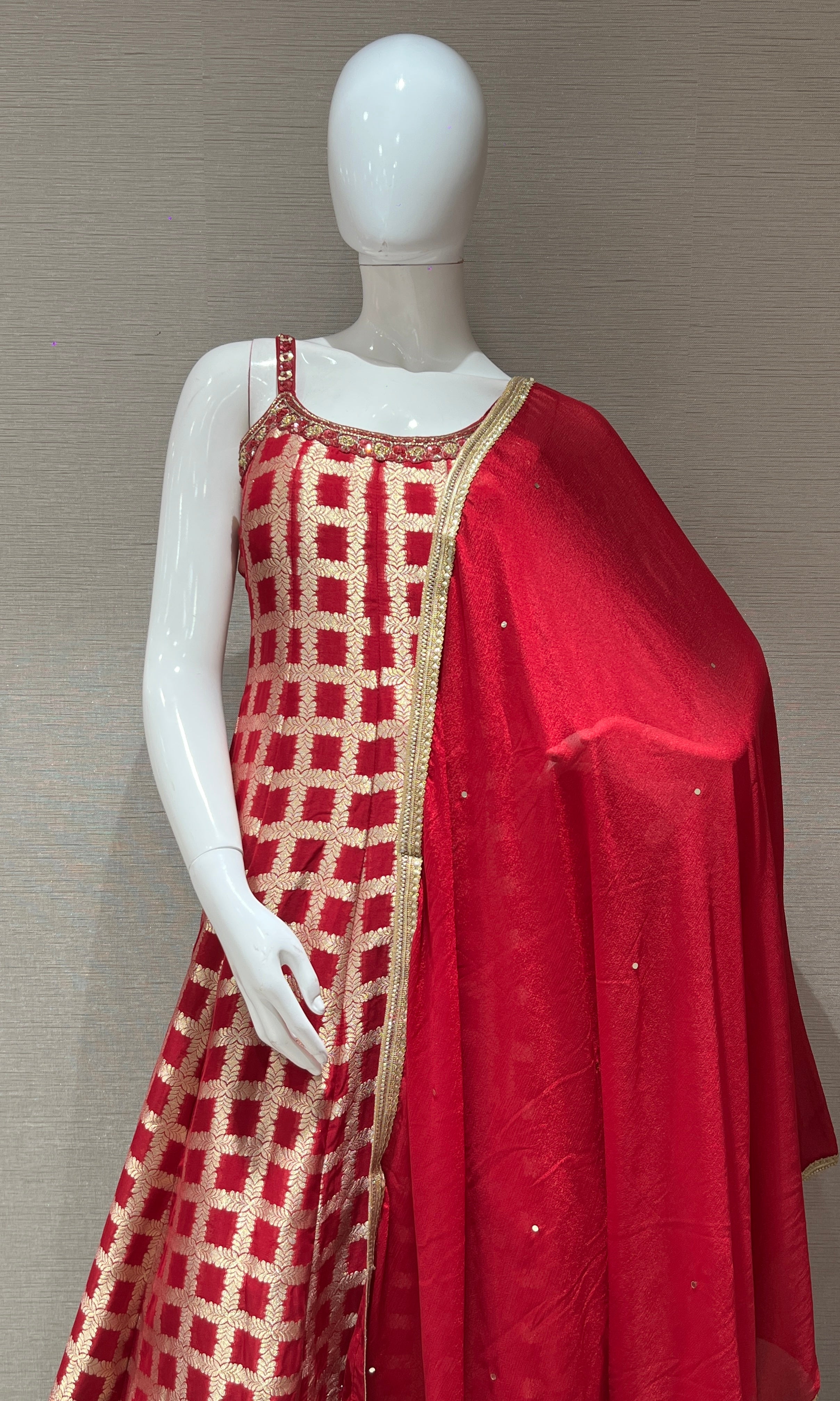 Rani pink Elegant Anarkali Kurta Set with Dupatta