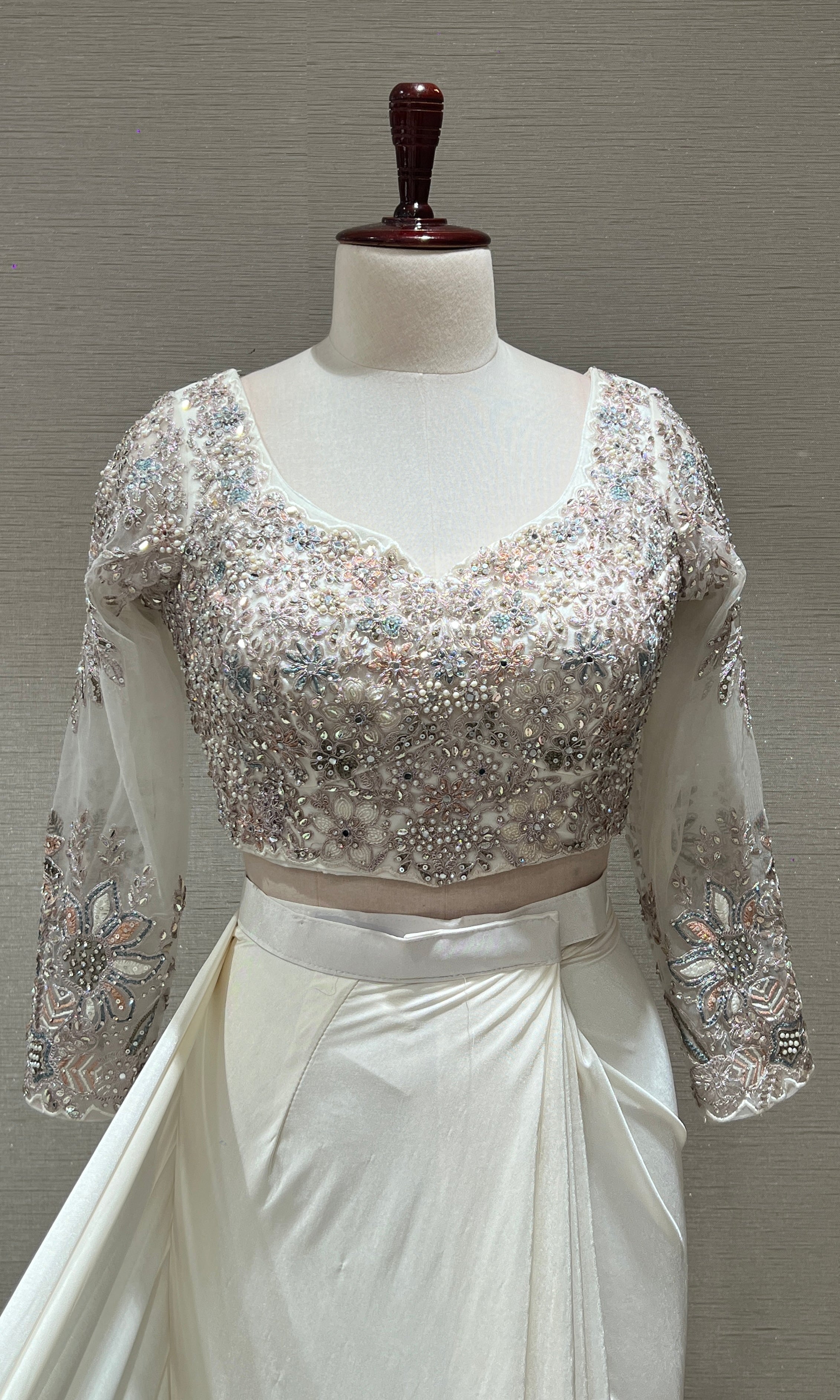 WHITE DRAPE SAREE WITH FLORAL BLOUSE & BELT