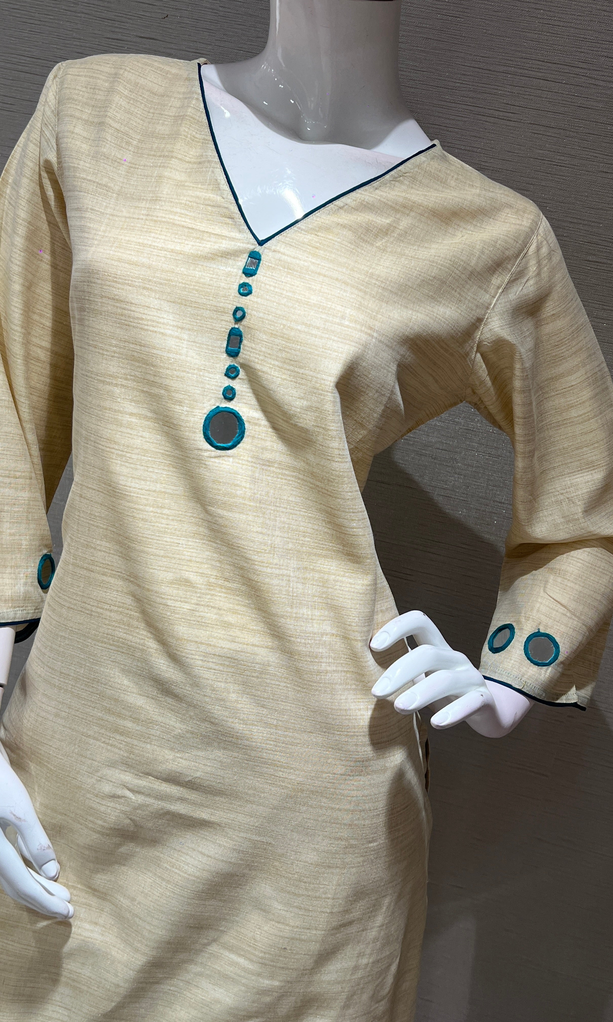 Cream KURTA SET WITH DUPATTA