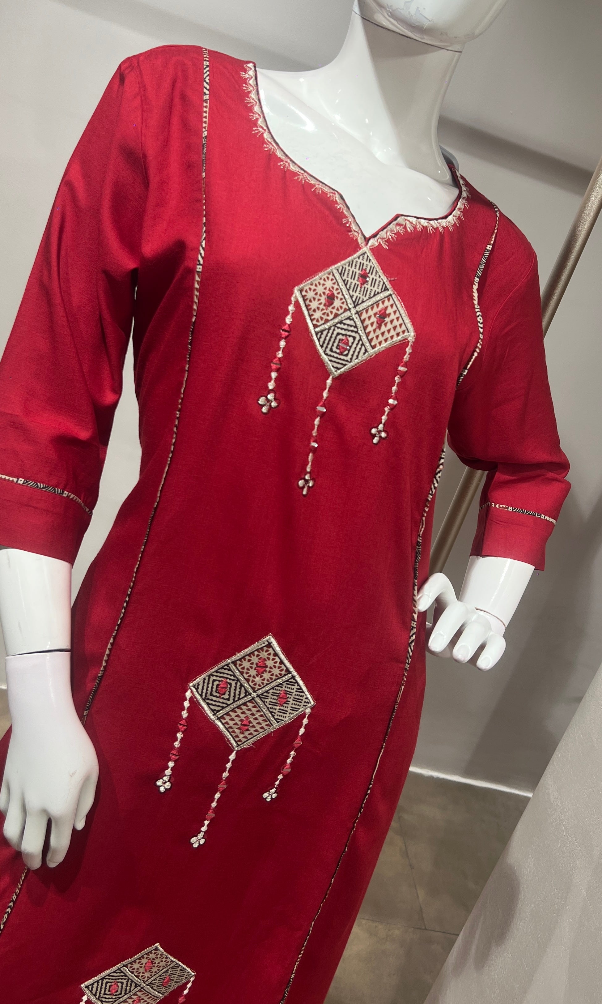 RED Ethnic Motif Kurta with Bottom