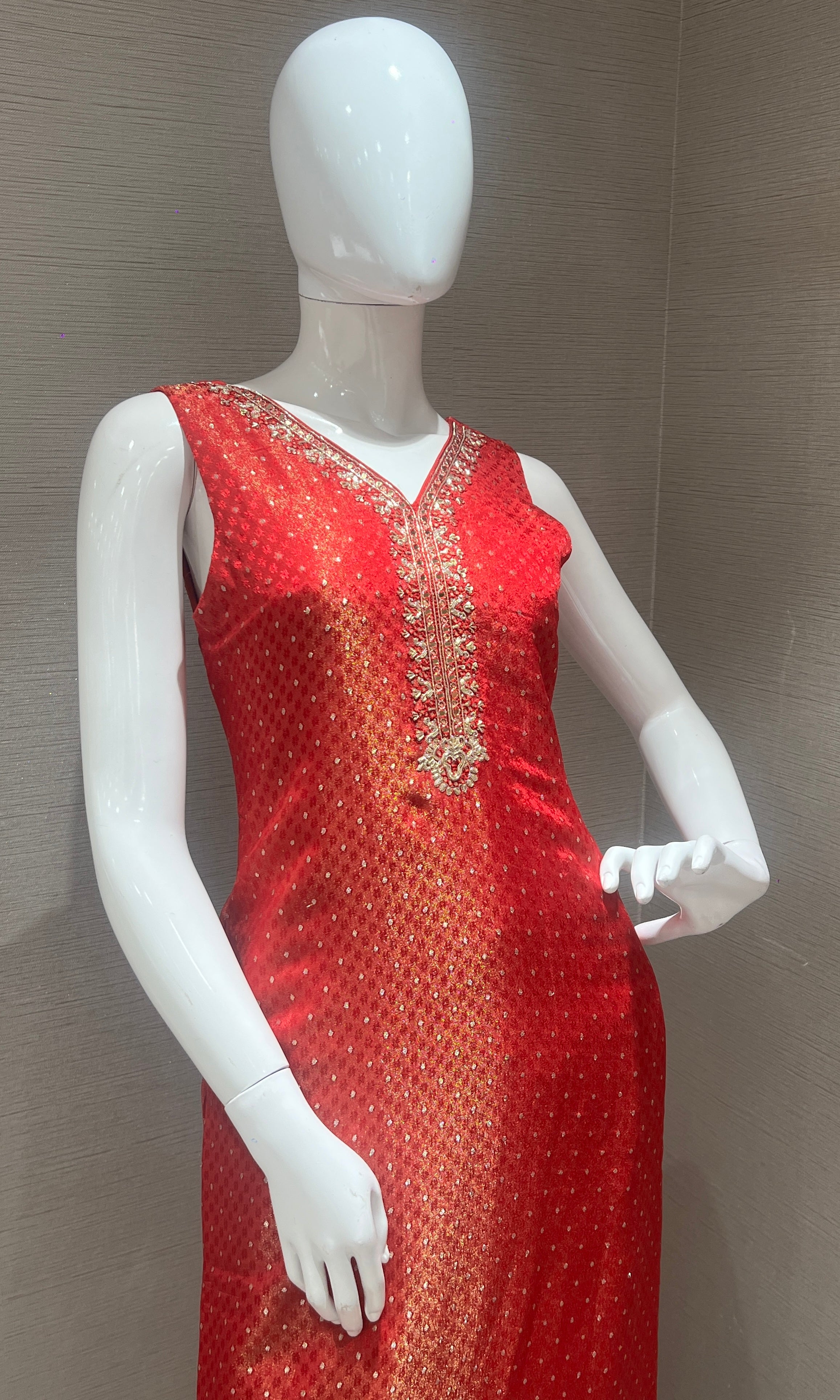 Red kurta set