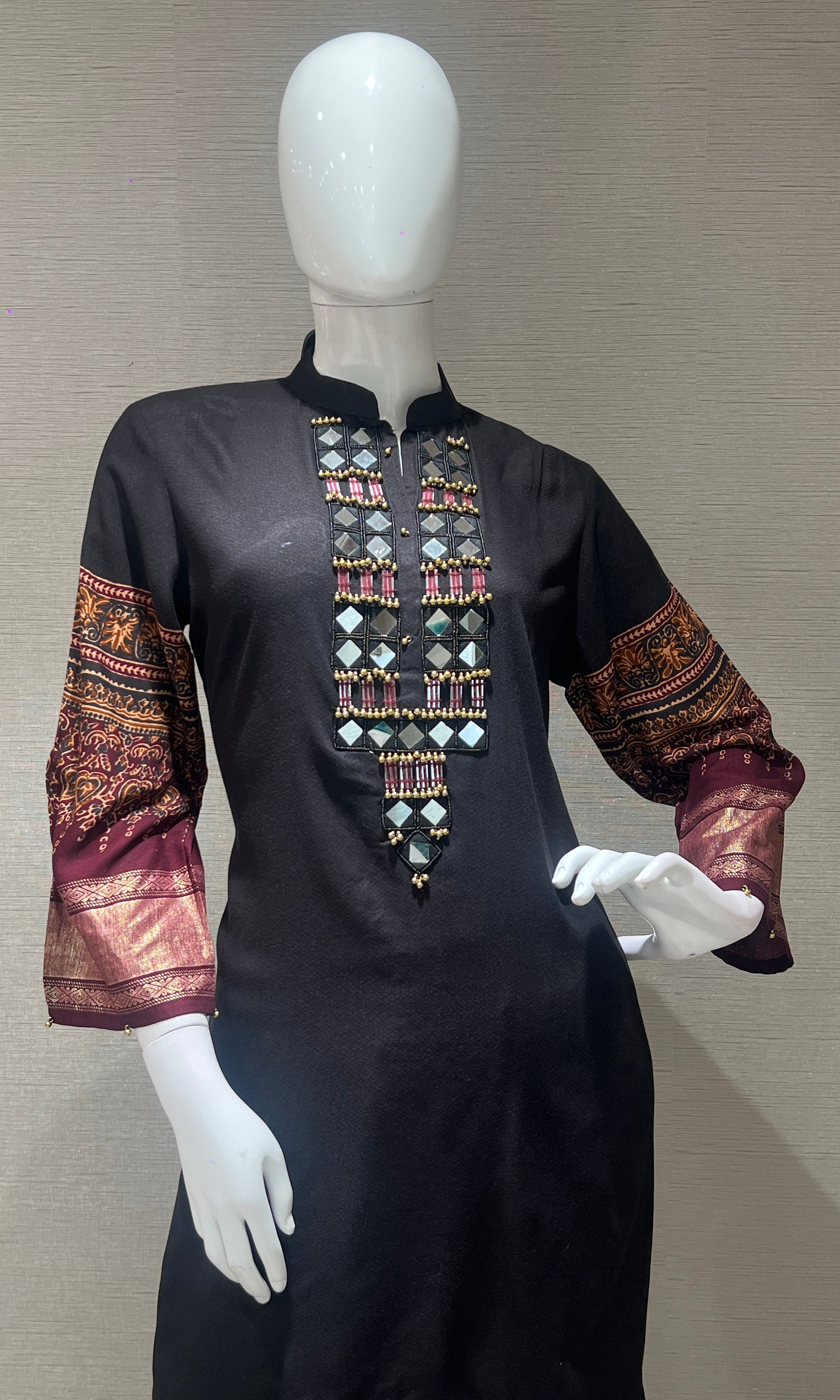 Black Mirror Neck Kurta & Printed Pants cord set