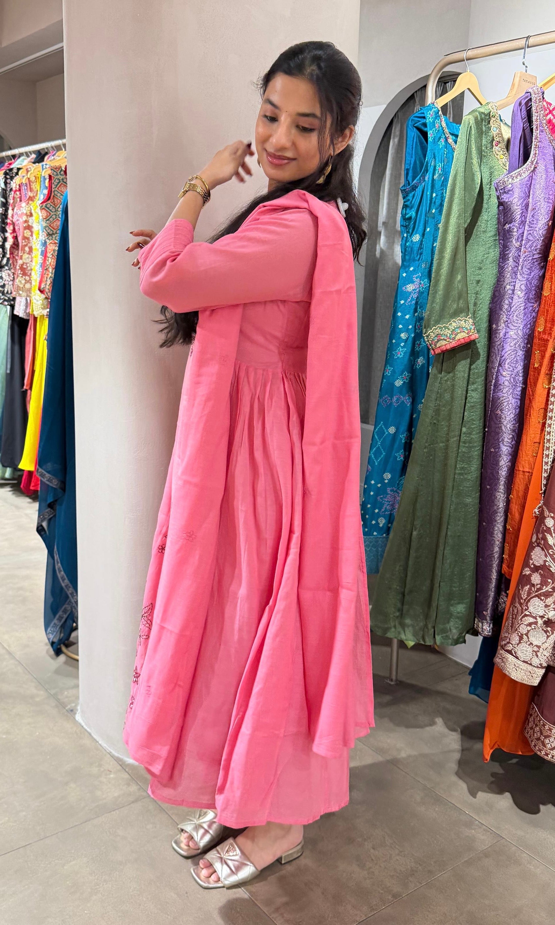 BABY PINK FLORAL MUL CHANDERI KURTA SET