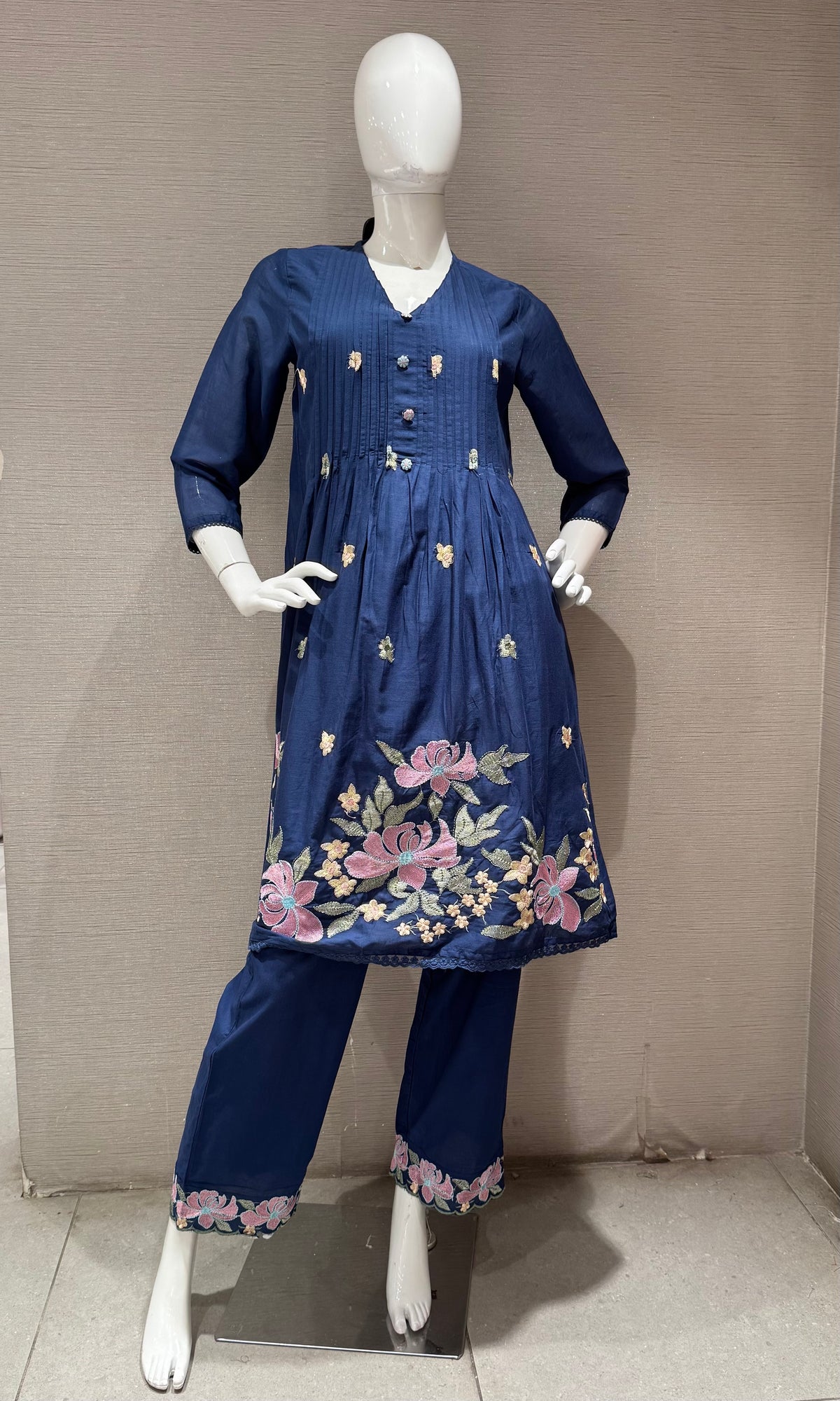 Blue Floral Silk Chanderi kurta Set