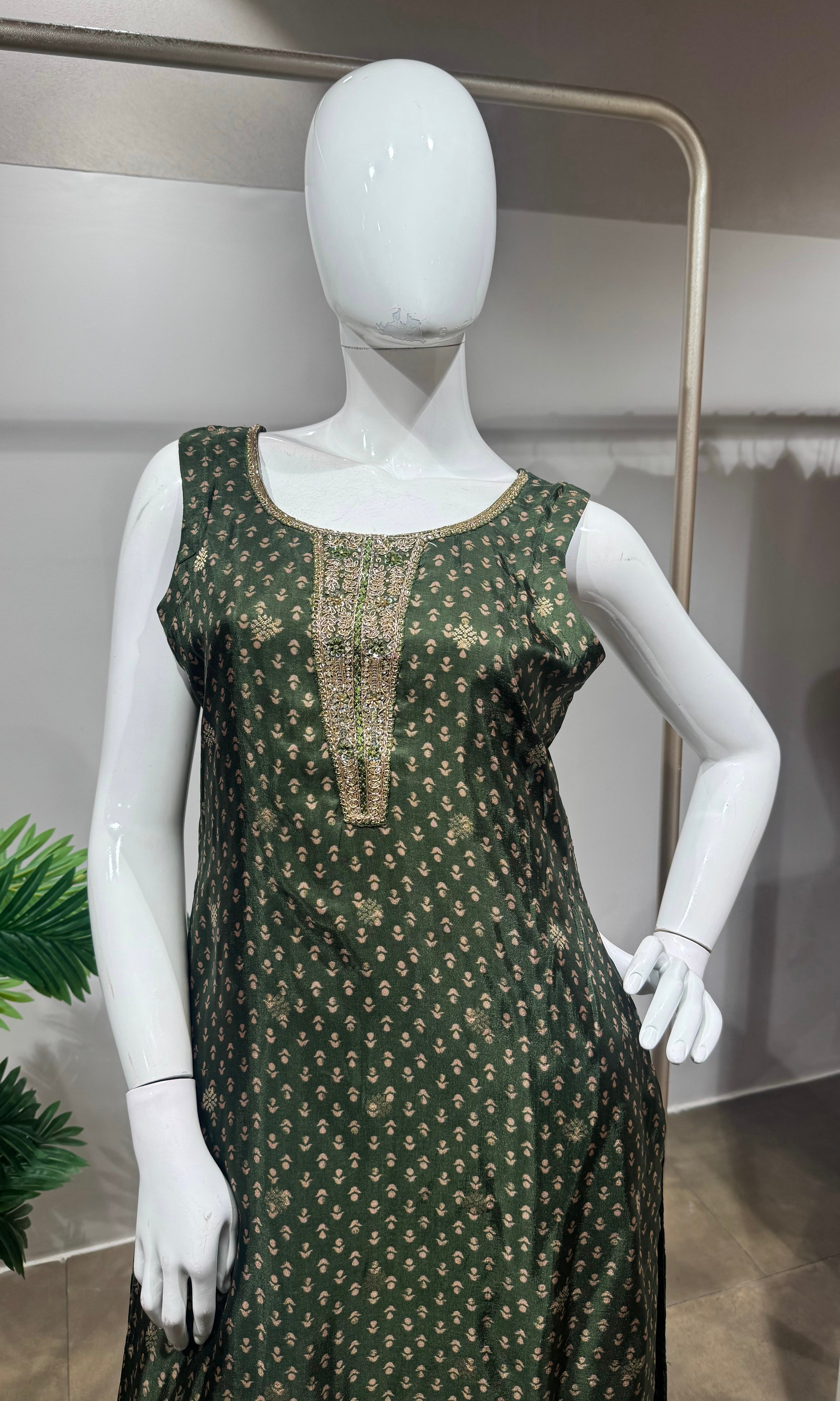Green Gold Ethnic Kurta Set