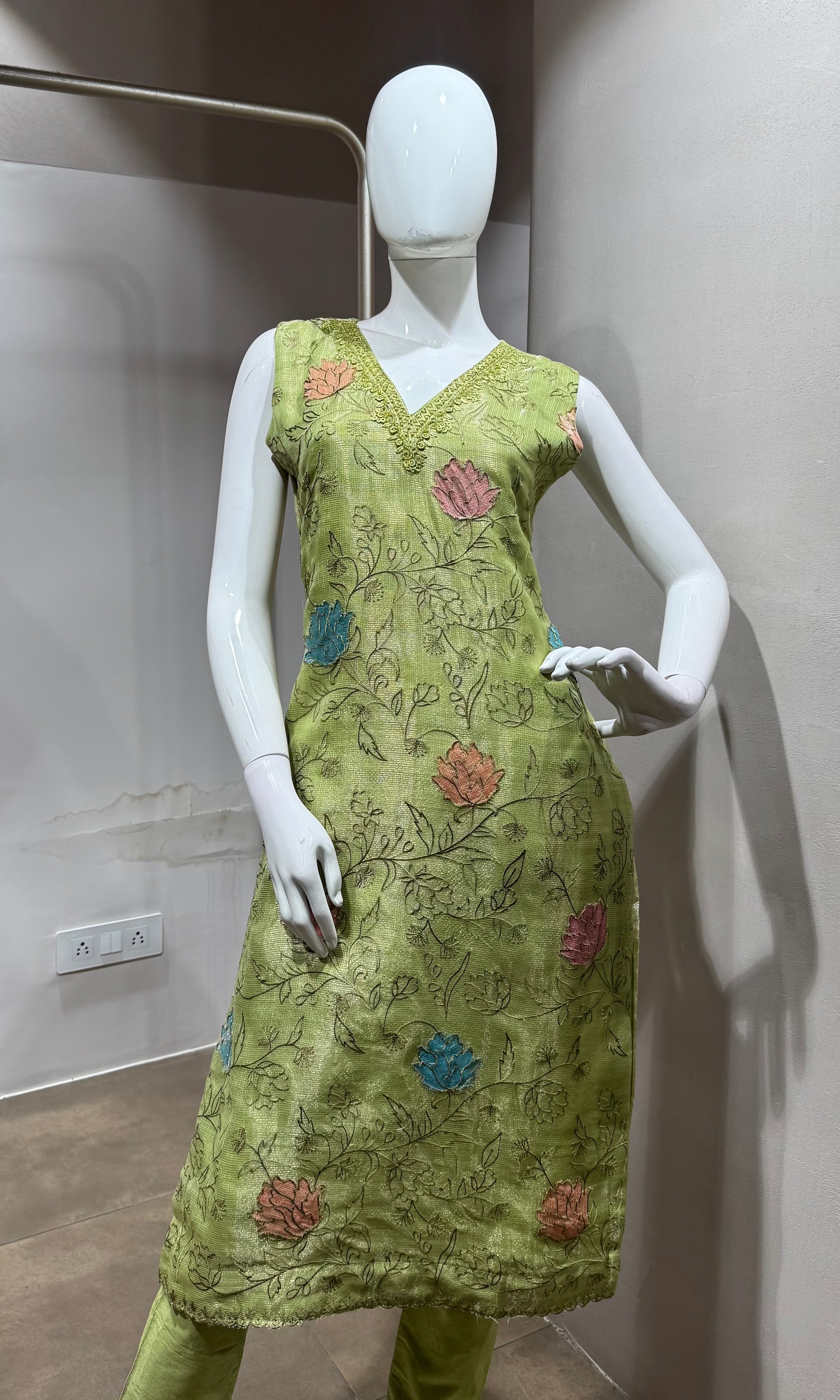 green tissue kurta set with sheer dupatta