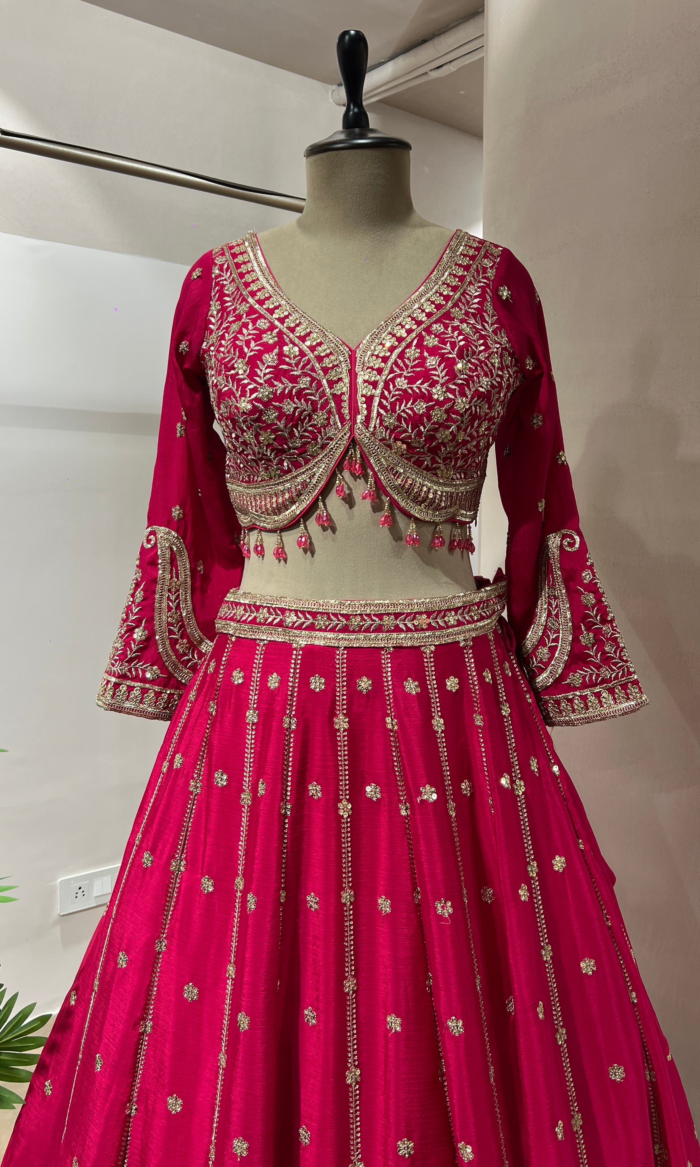 RANI GOLDEN ETHNIC LEHENGA