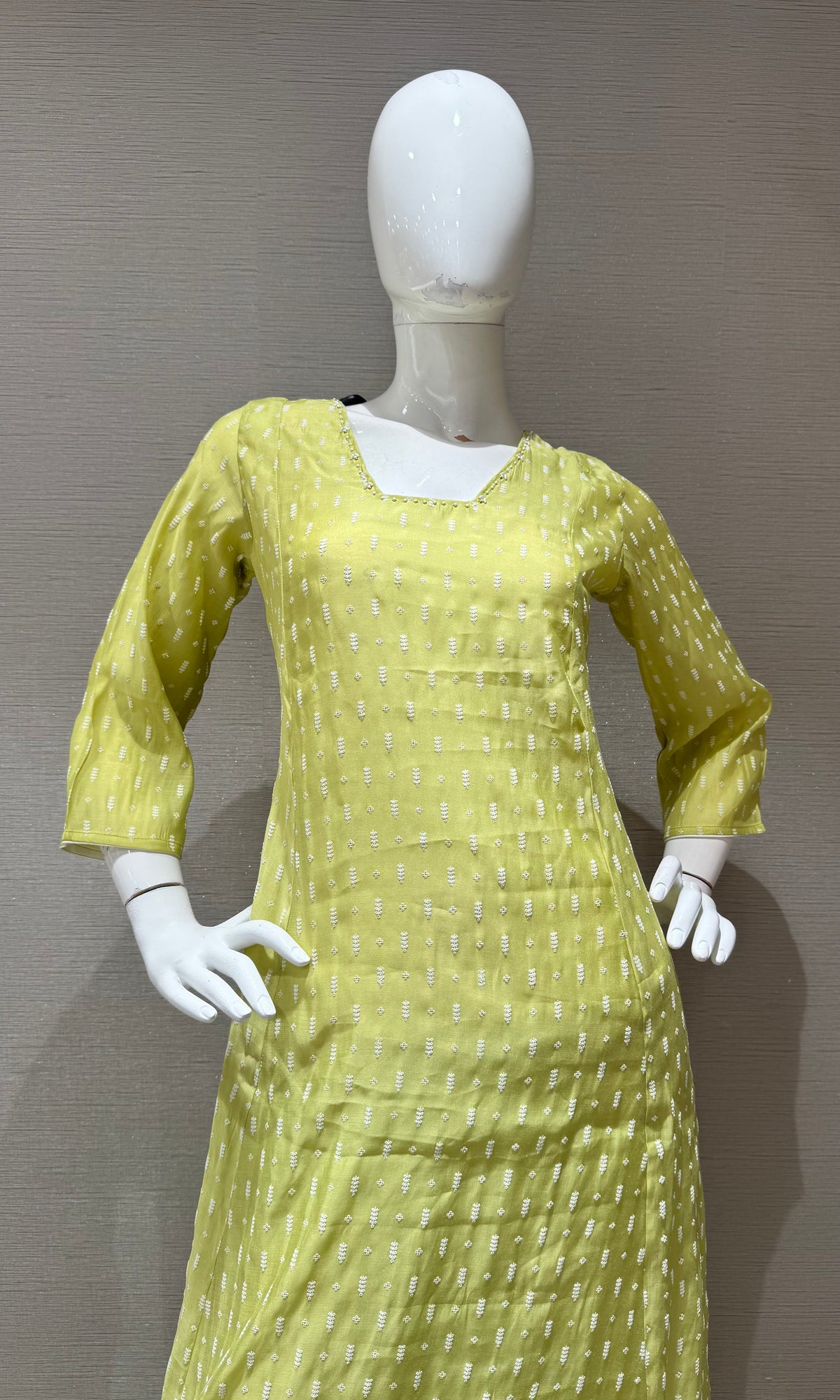 Green cotton Kurta Set with Contrast Dupatta