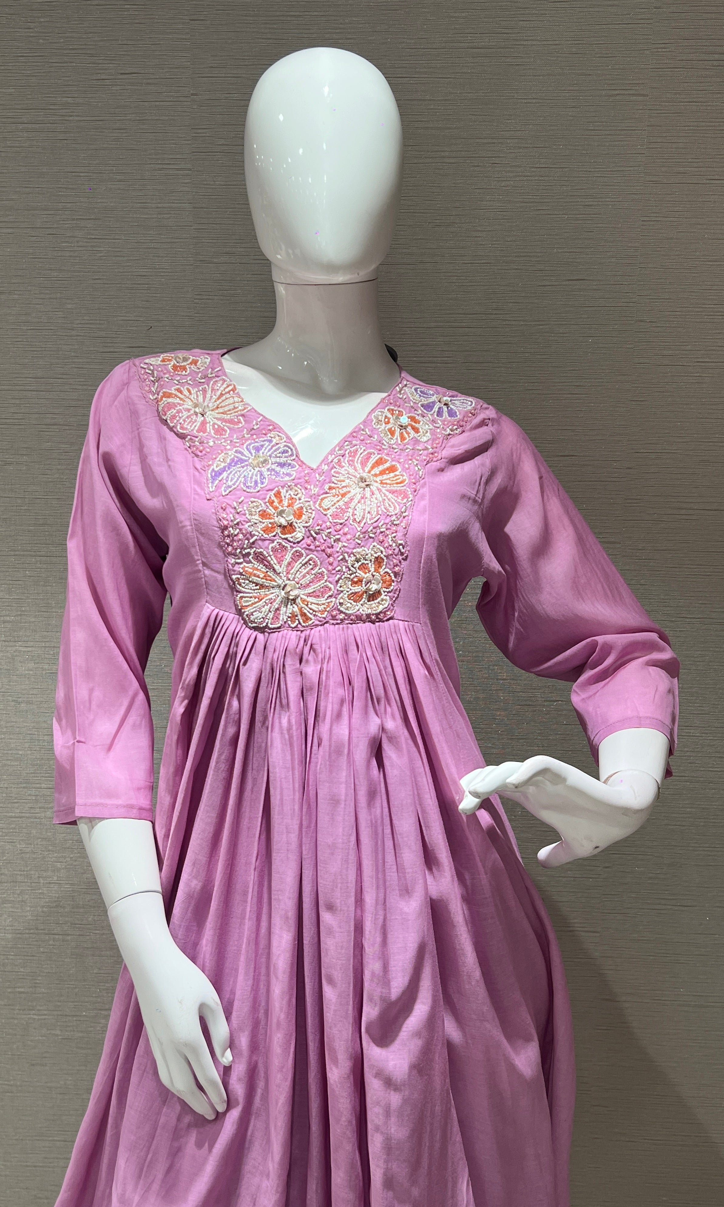 Lavender FLORAL NECKLINE kurta set