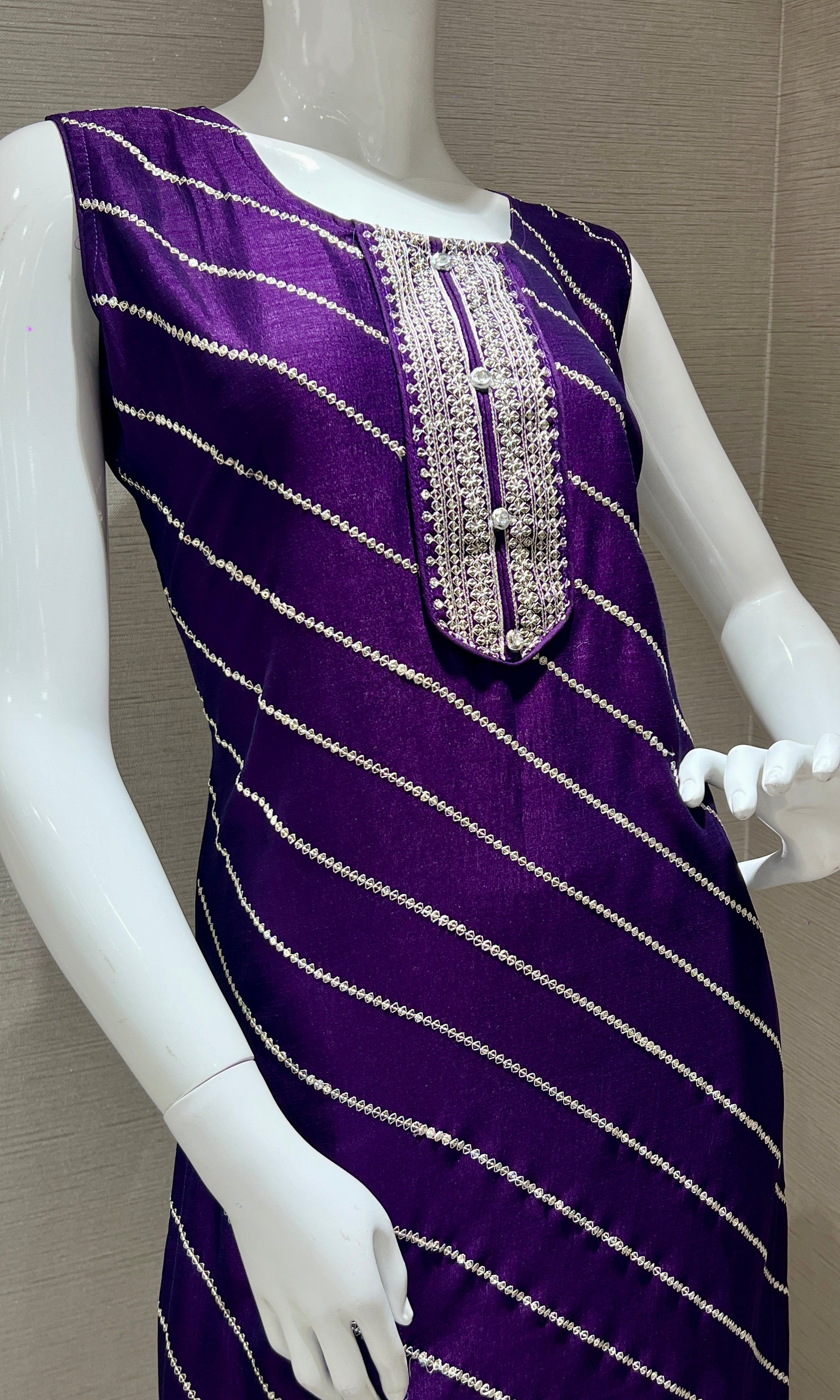 Noor Velvet Plum Set
