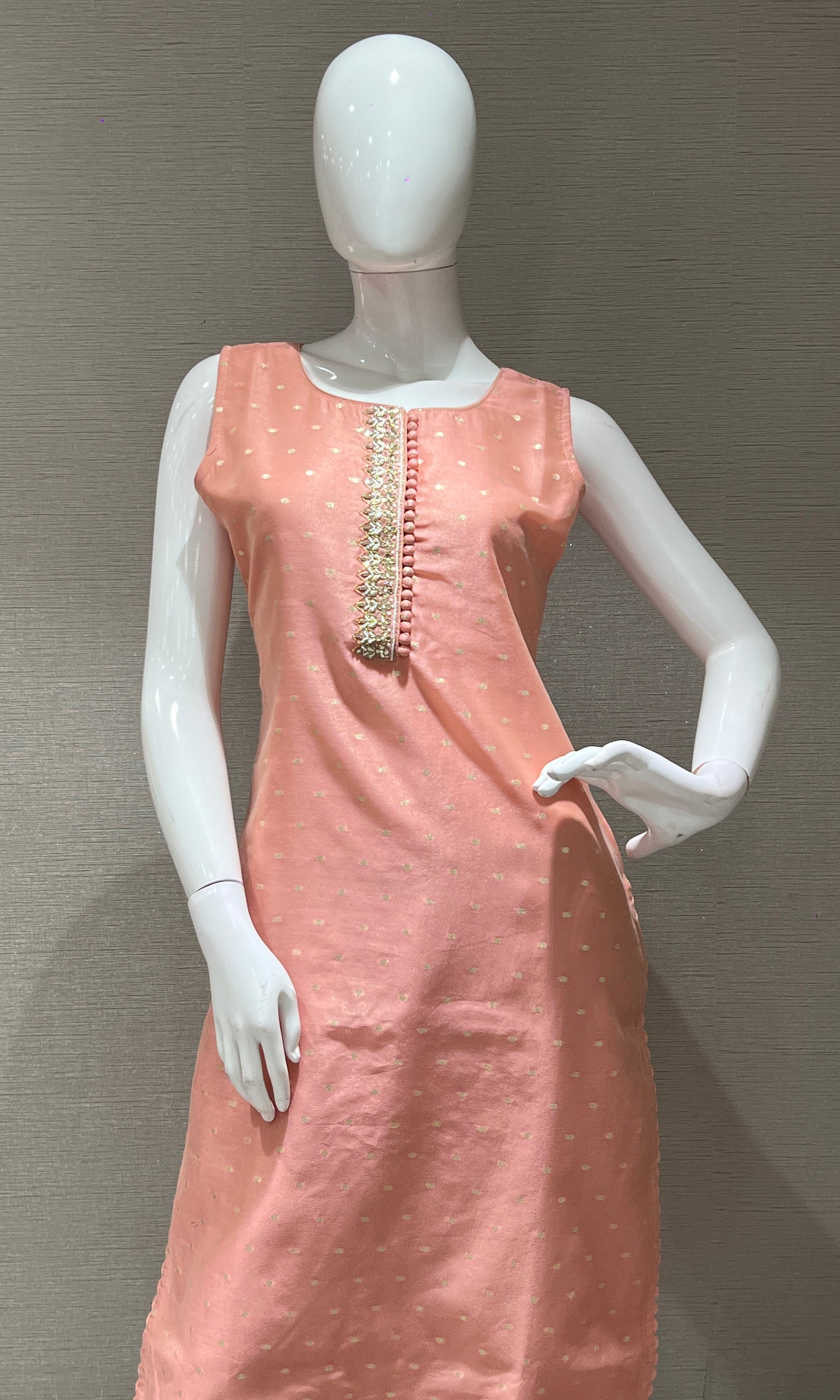 Peach kurta set with striped dupatta