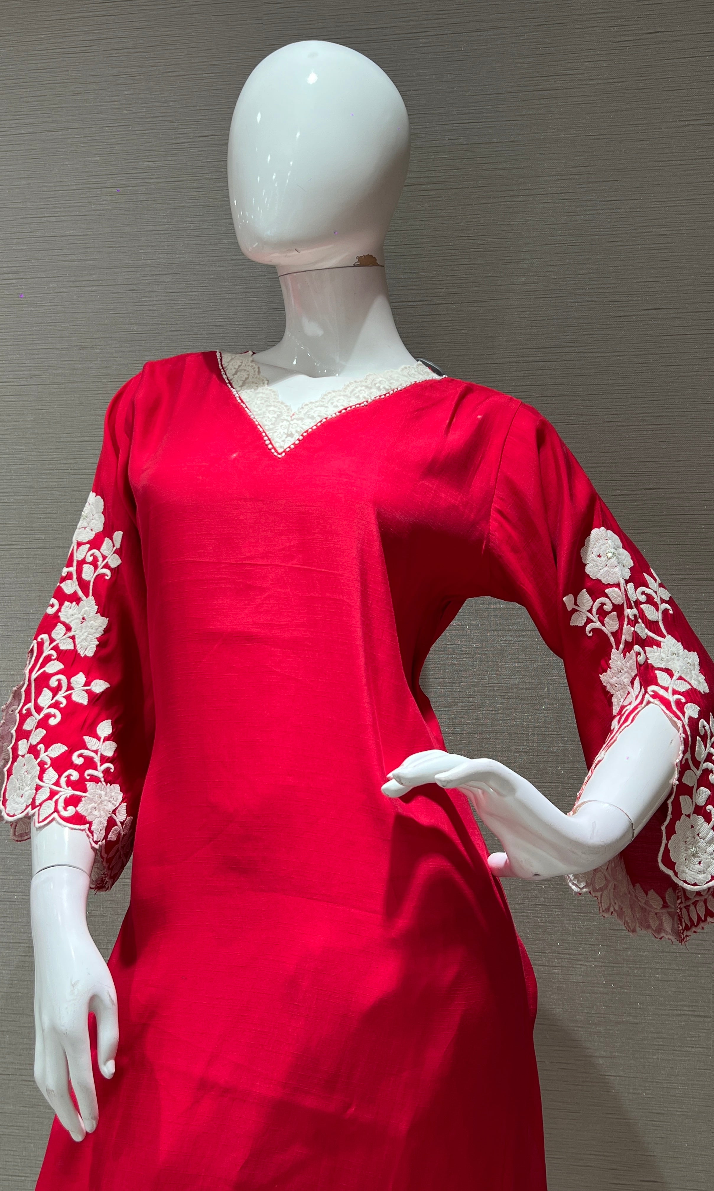 Rani KURTI TOP WITH FULL FLORAL SLEEVES