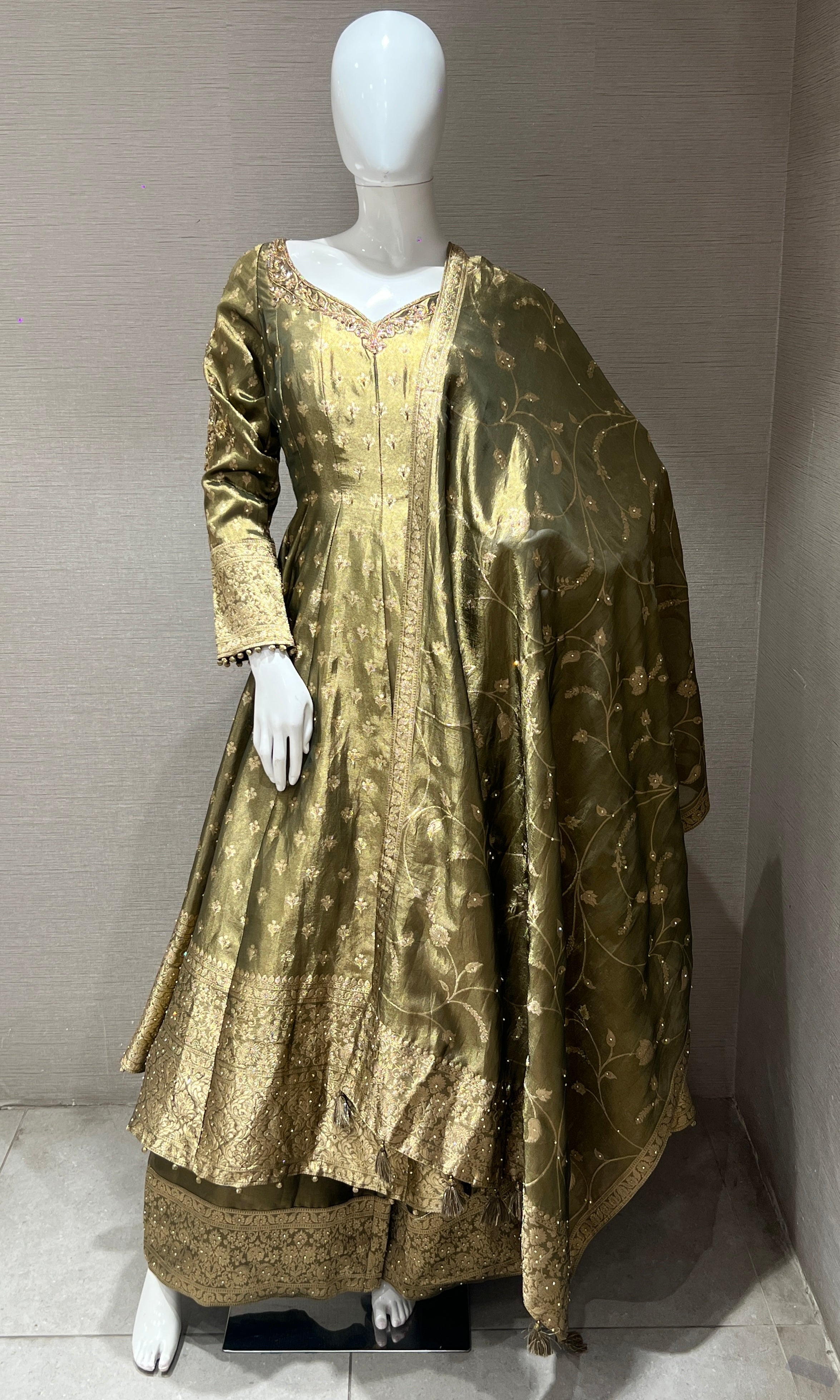 Green Anarkali kurta set with palazzo pants