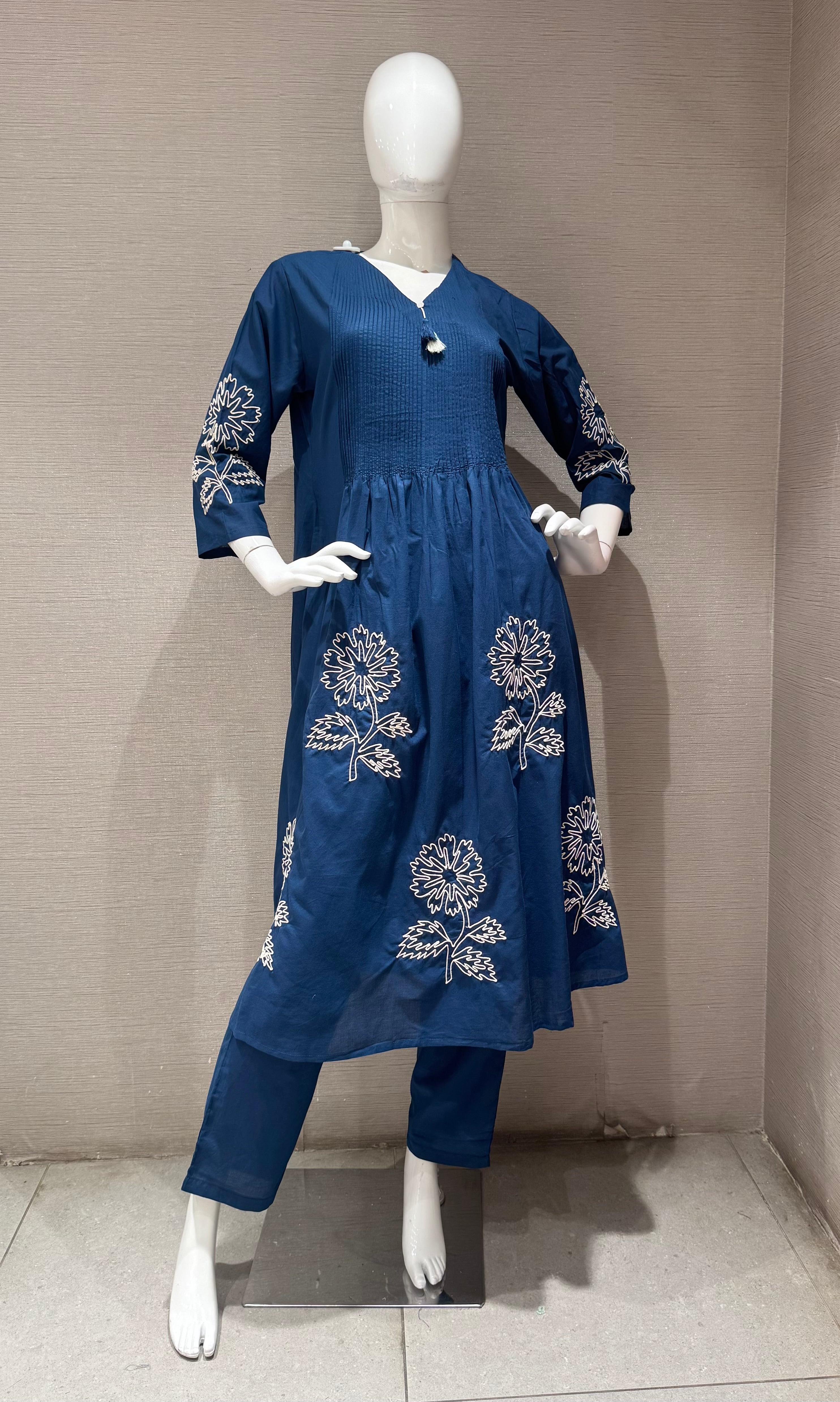Blue white floral thread embroidery Kurta set