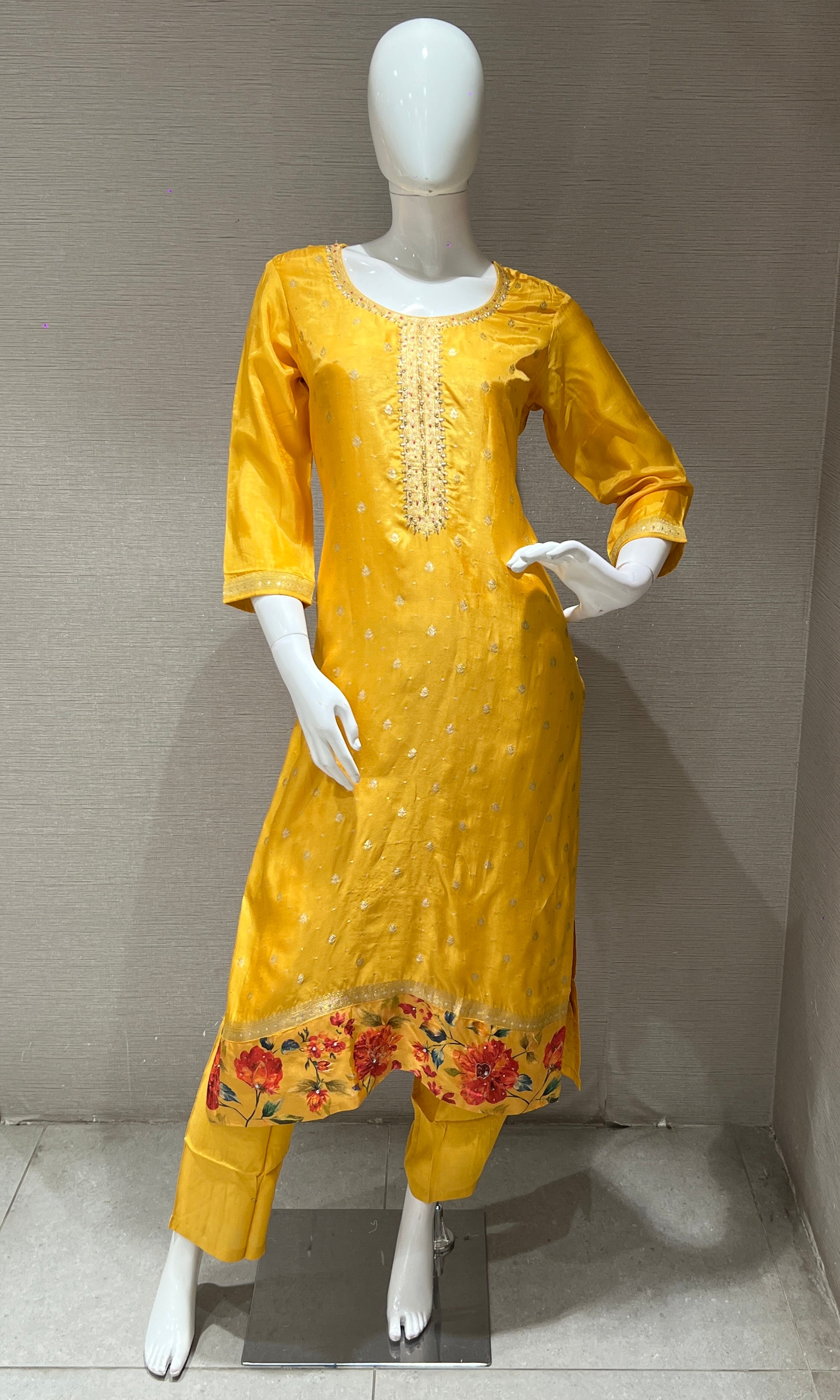 Mustard yellow kurta set