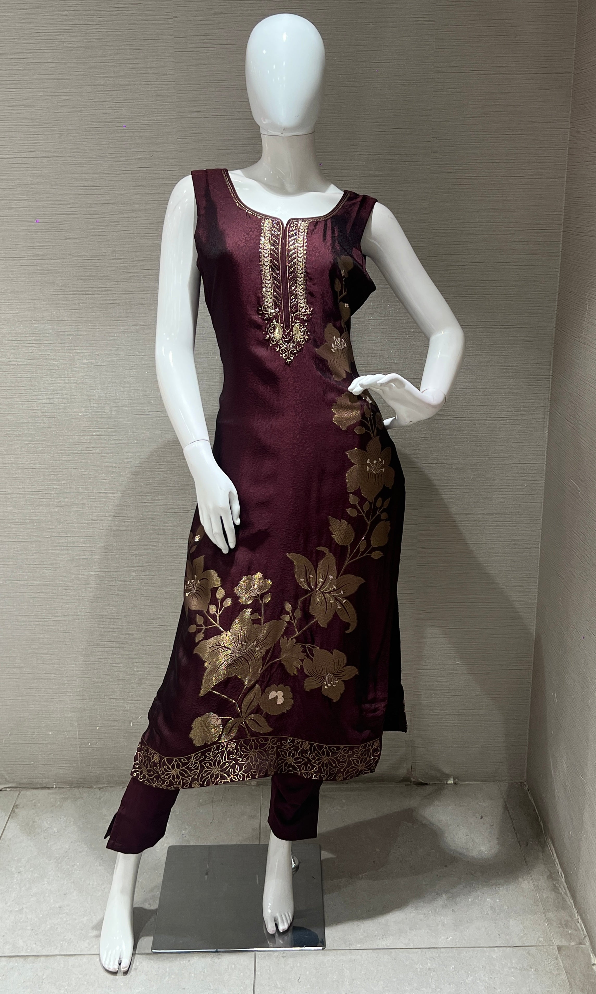 wine floral embroidered kurta set