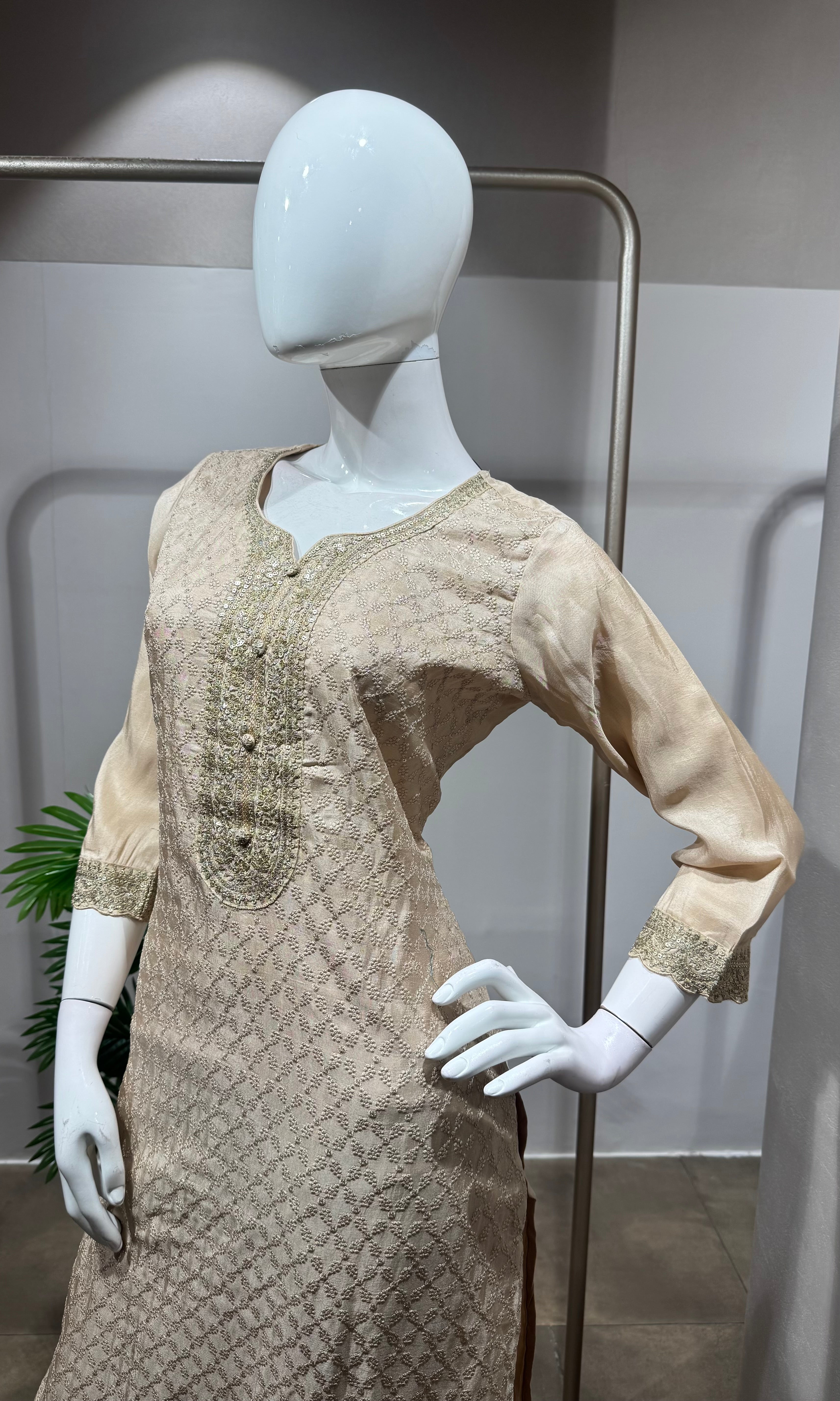 Ivory straight kurta set with contrast dupatta