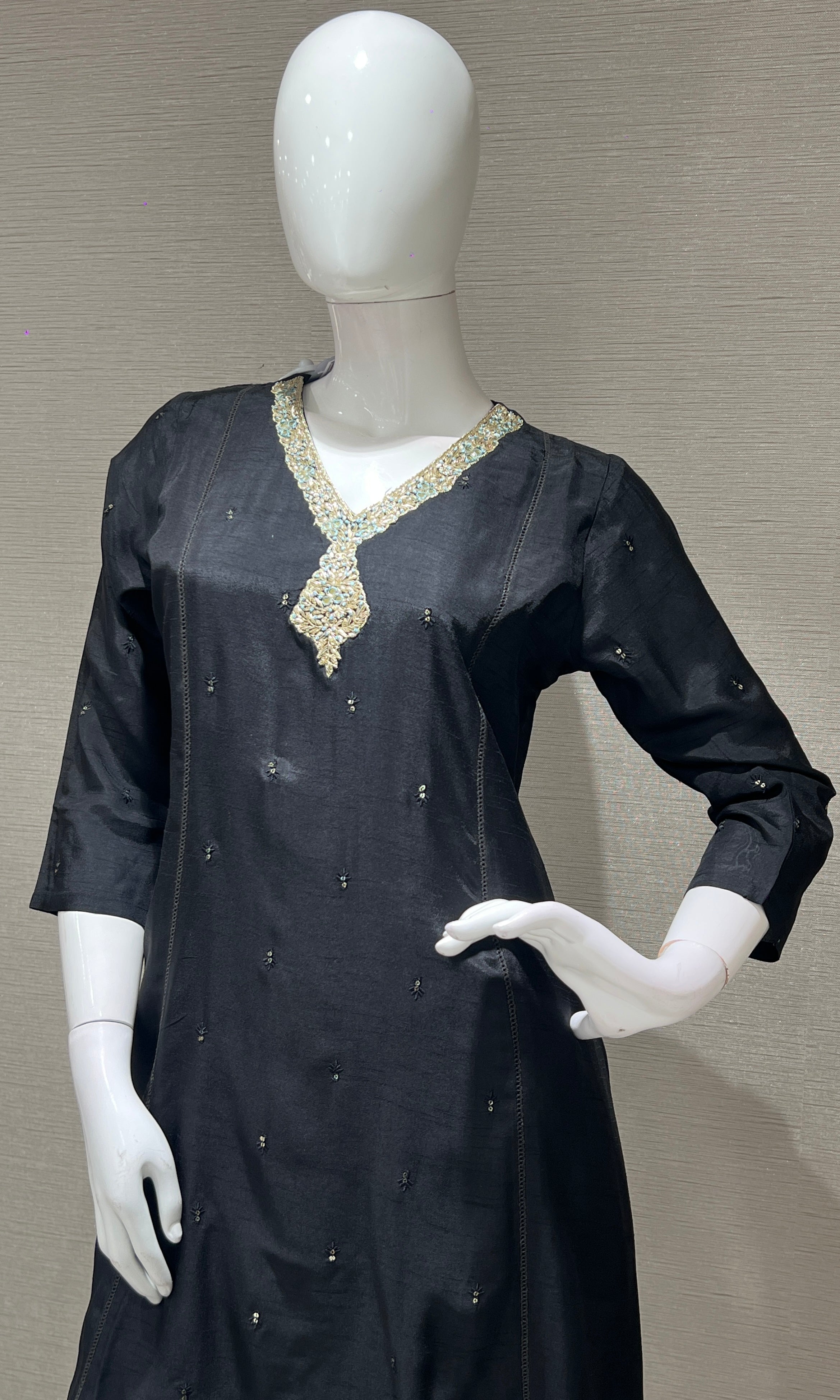 black kurta set with floral printed dupatta