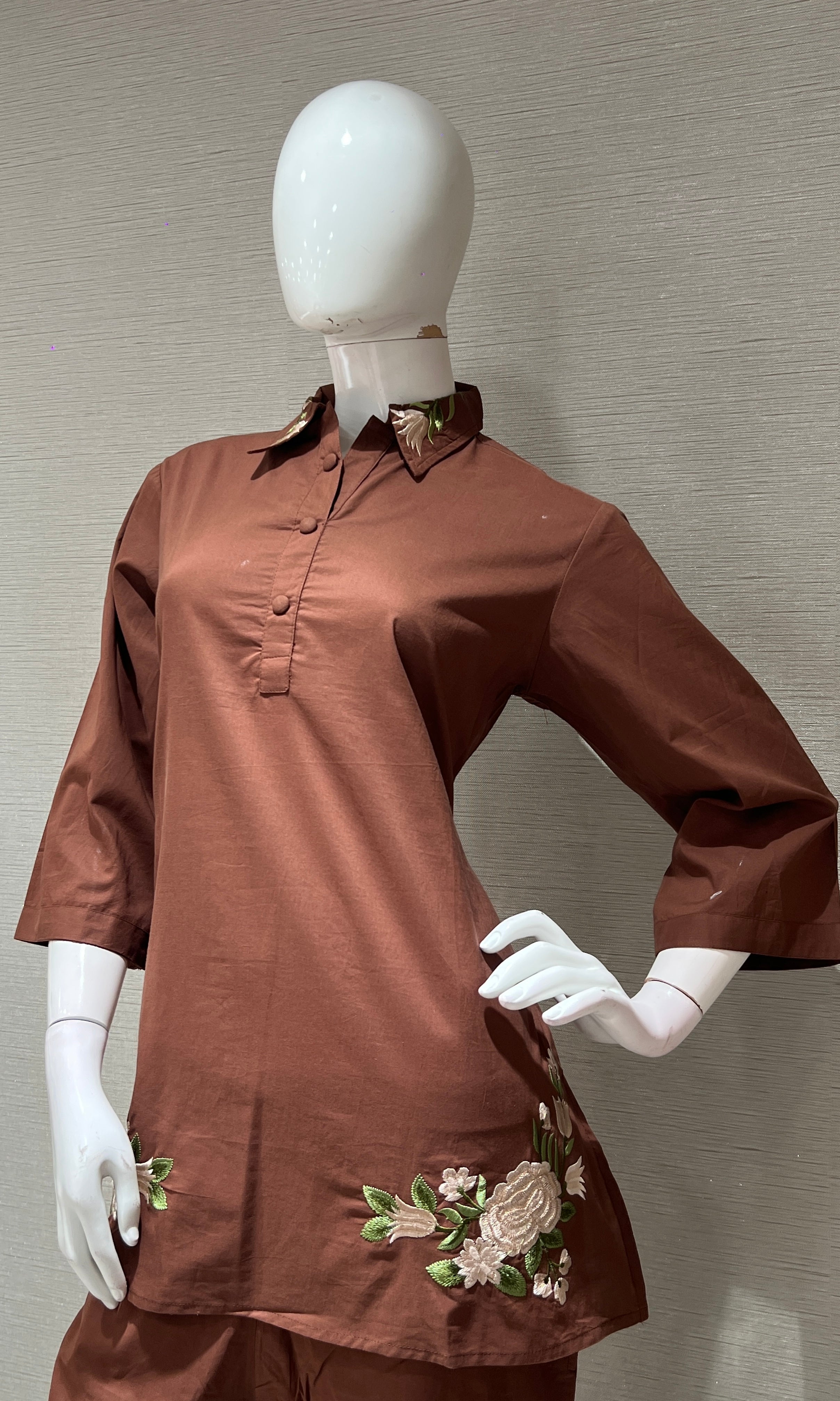 Brown FLORAL EMBROIDERED CORD SET