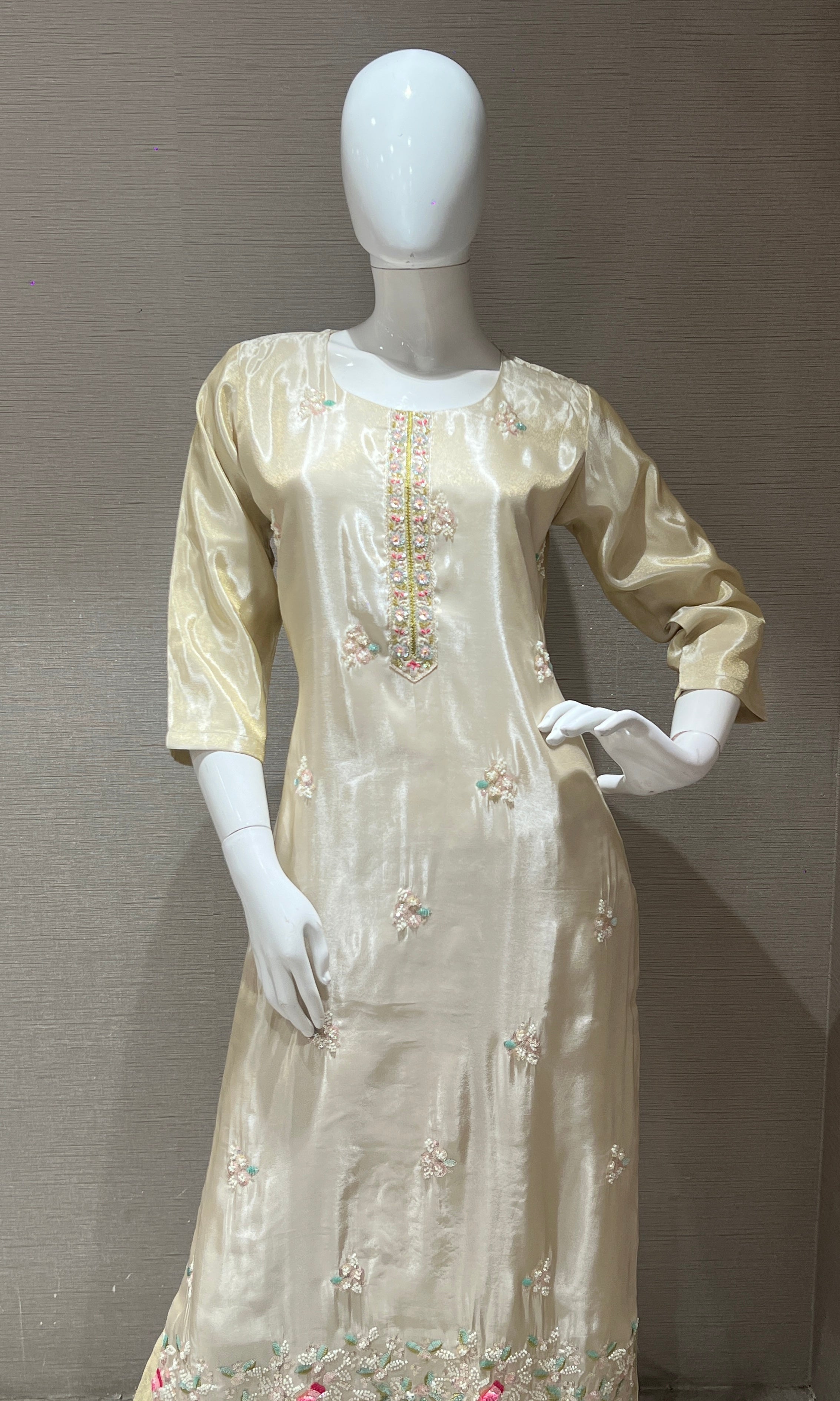 Cream shimmer slik kurta set