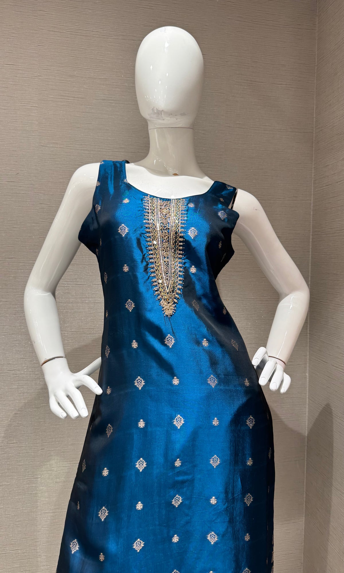 Blue silk Embroidered Kurta Set with dupatta