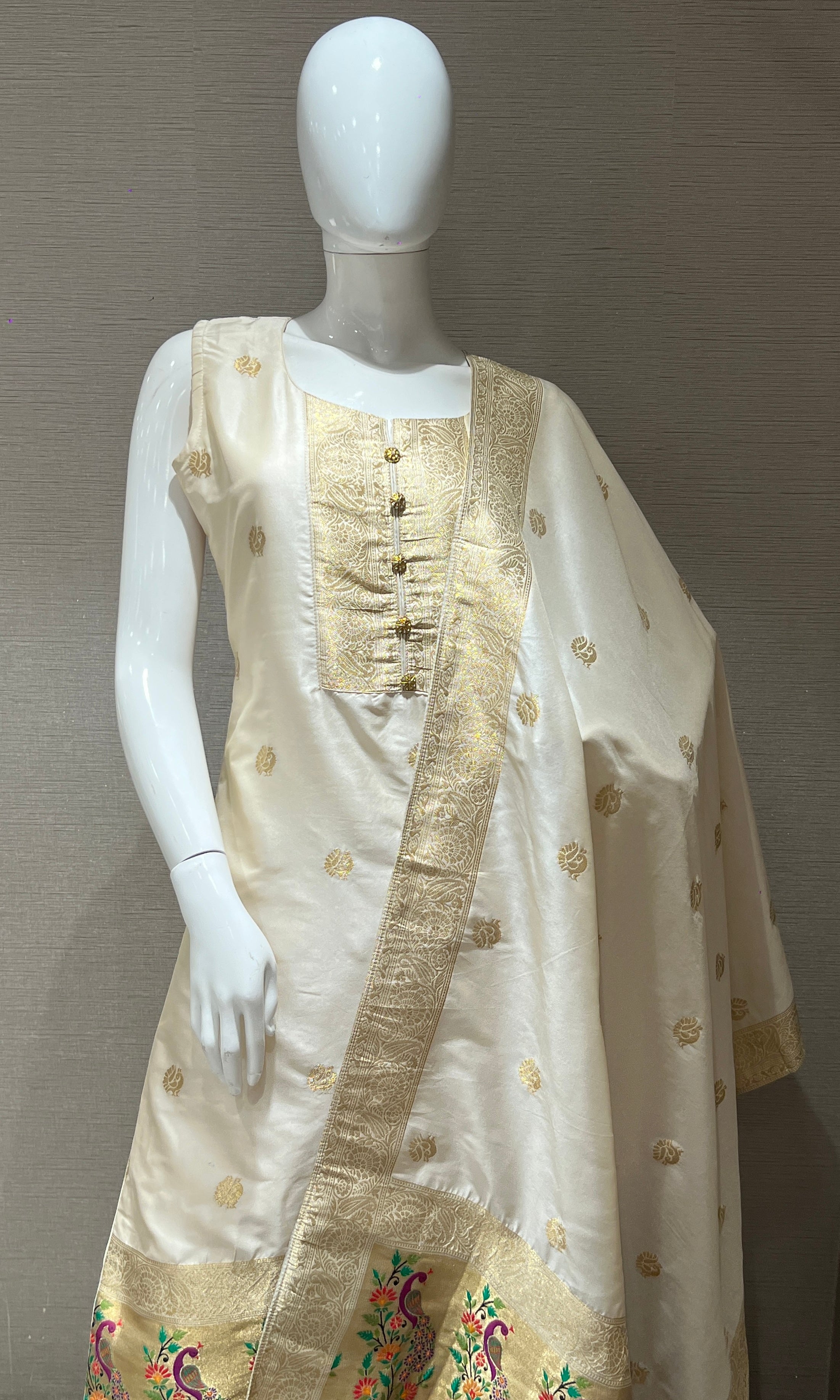 Ivory Banarasi Kurta Set