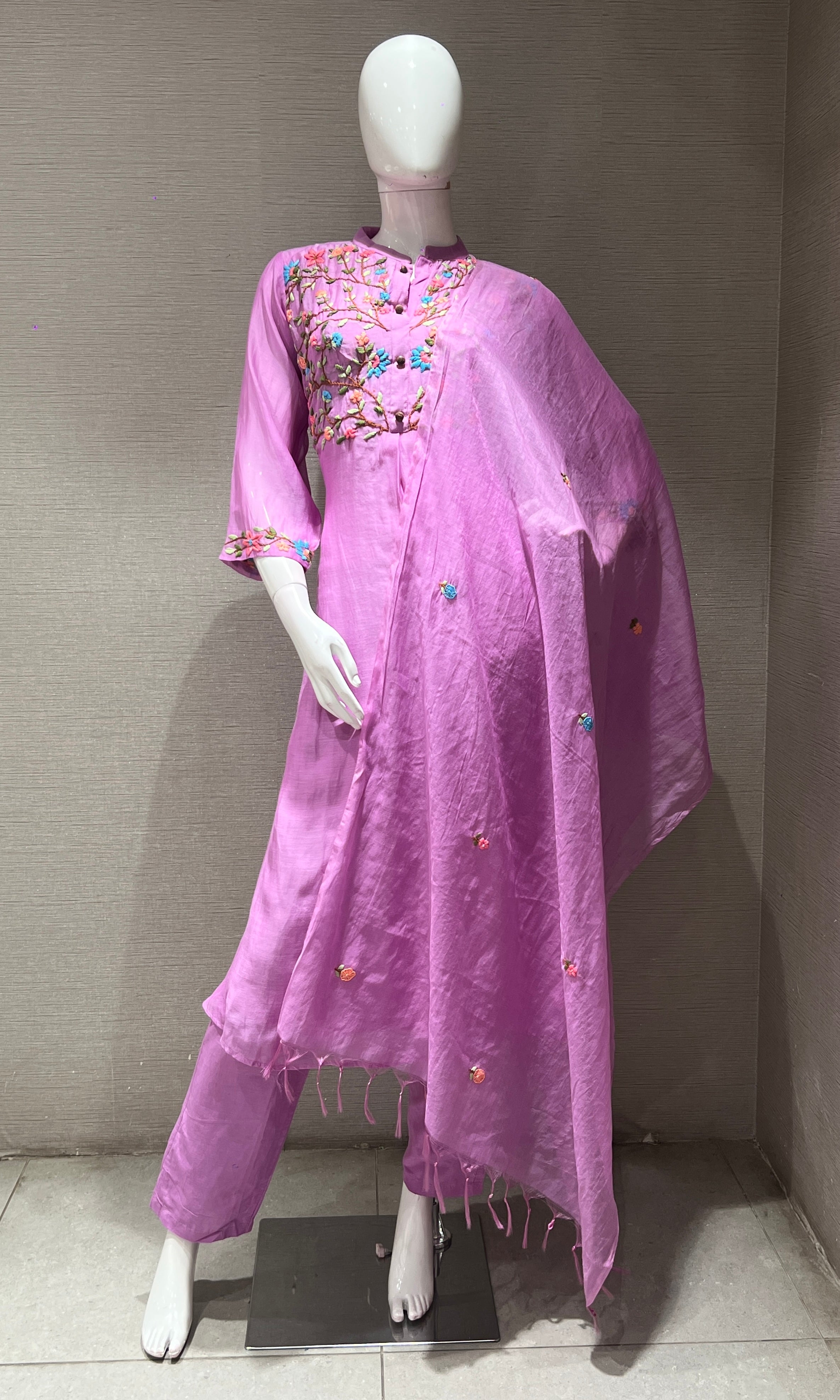 Lavender FLORAL MUL CHANDERI kurta set