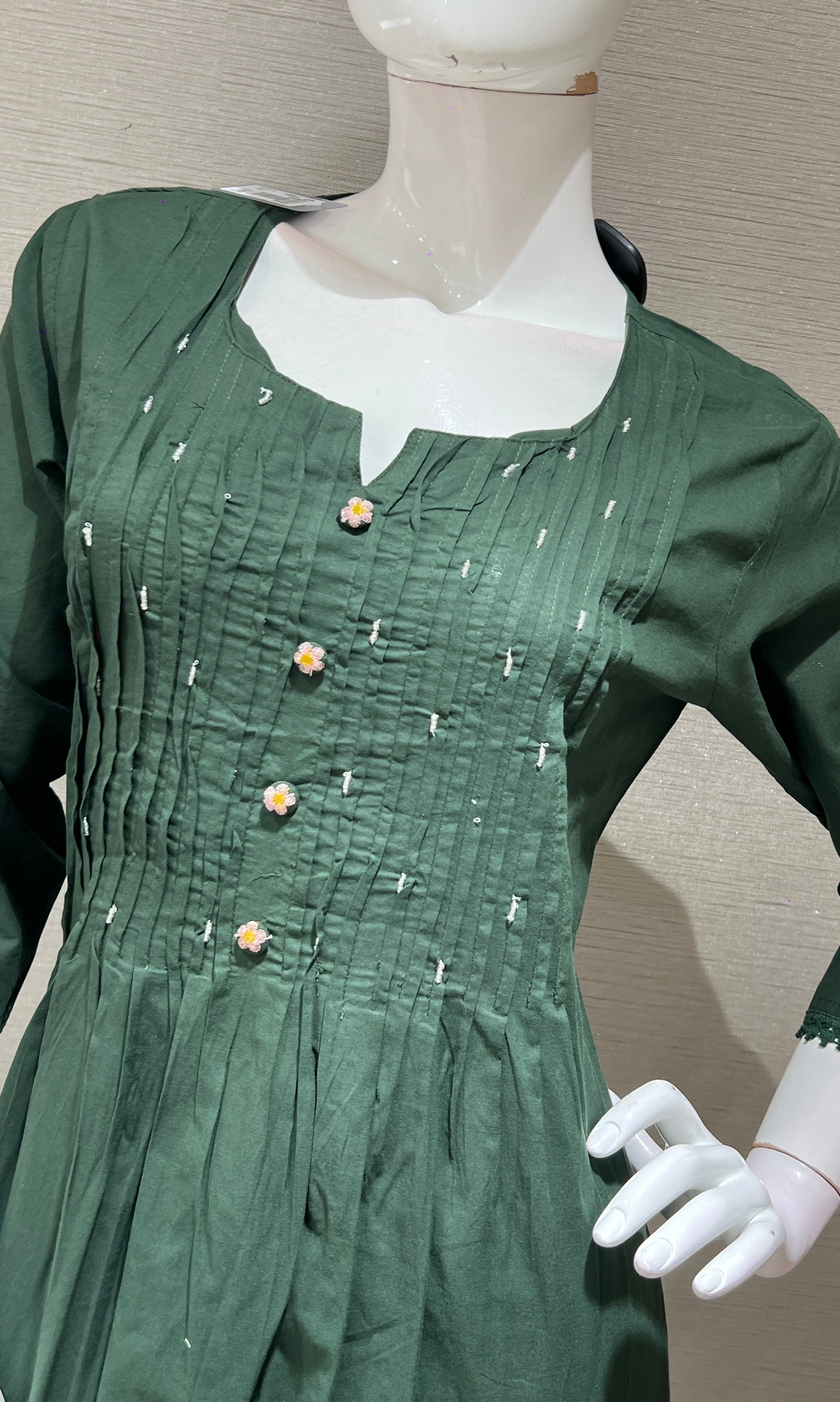 BOTTLE GREEN FLORAL MUL CHANDERI KURTA SET