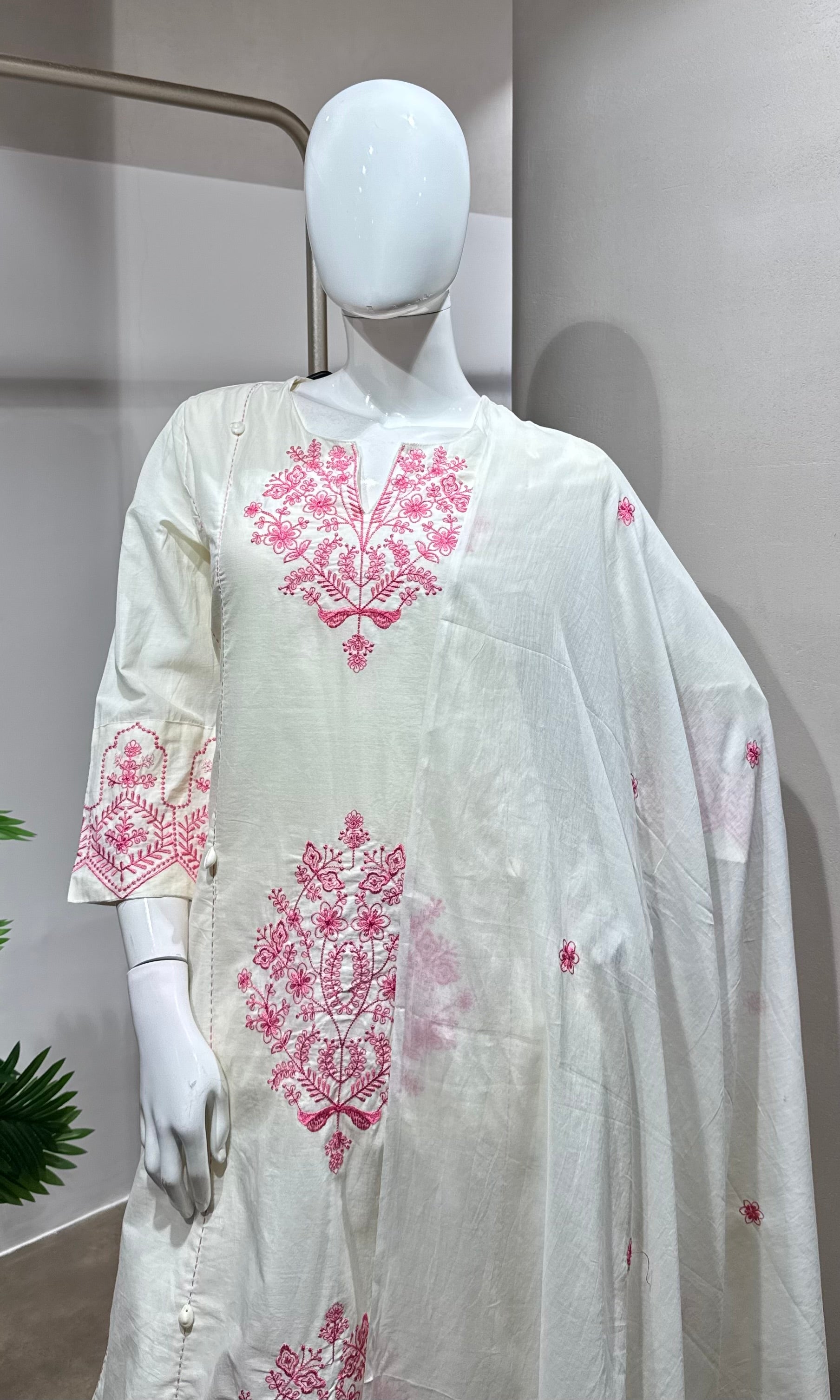 Pink and white Embroidered kurta set