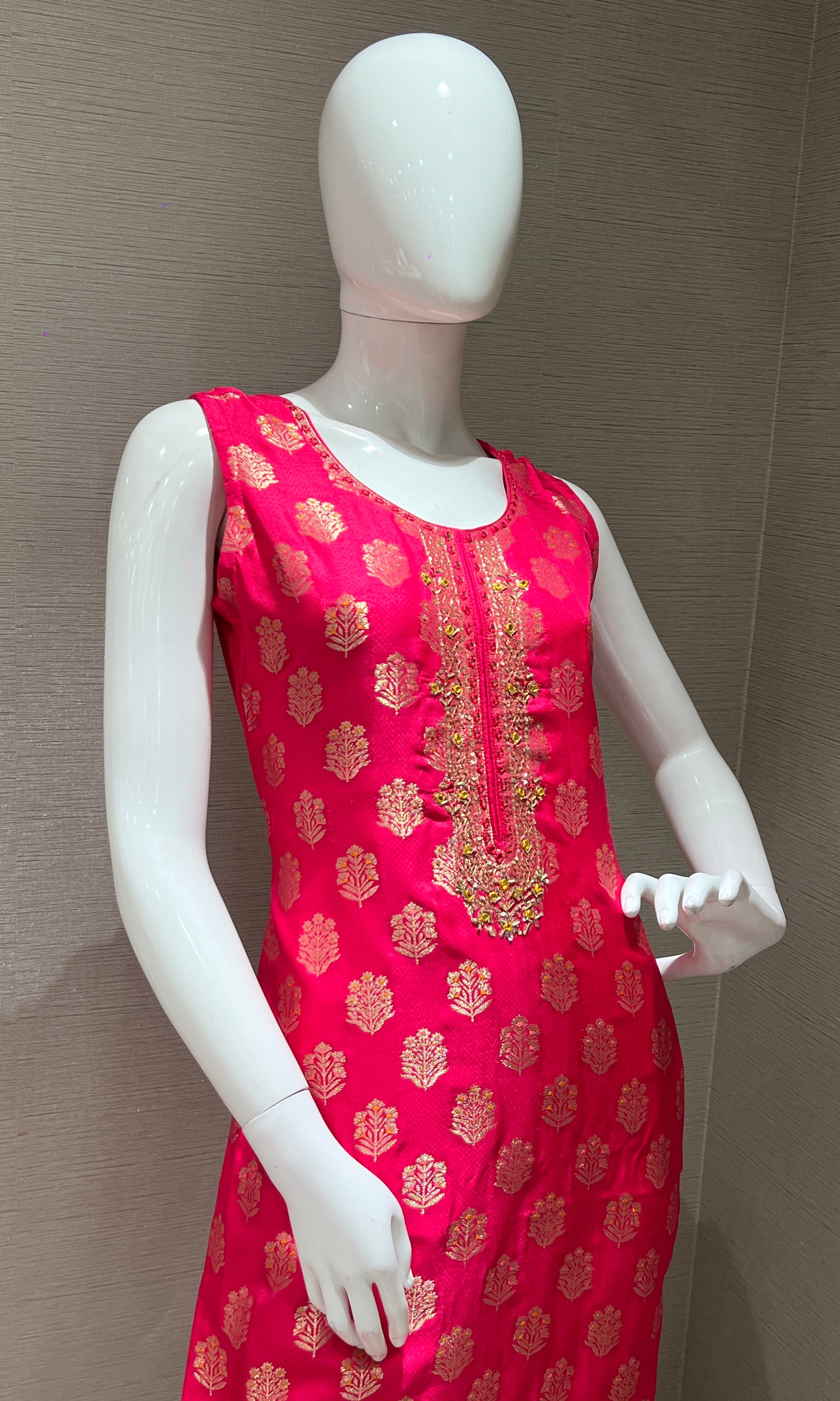 Pink Banarasi Kurta Set with Dupatta