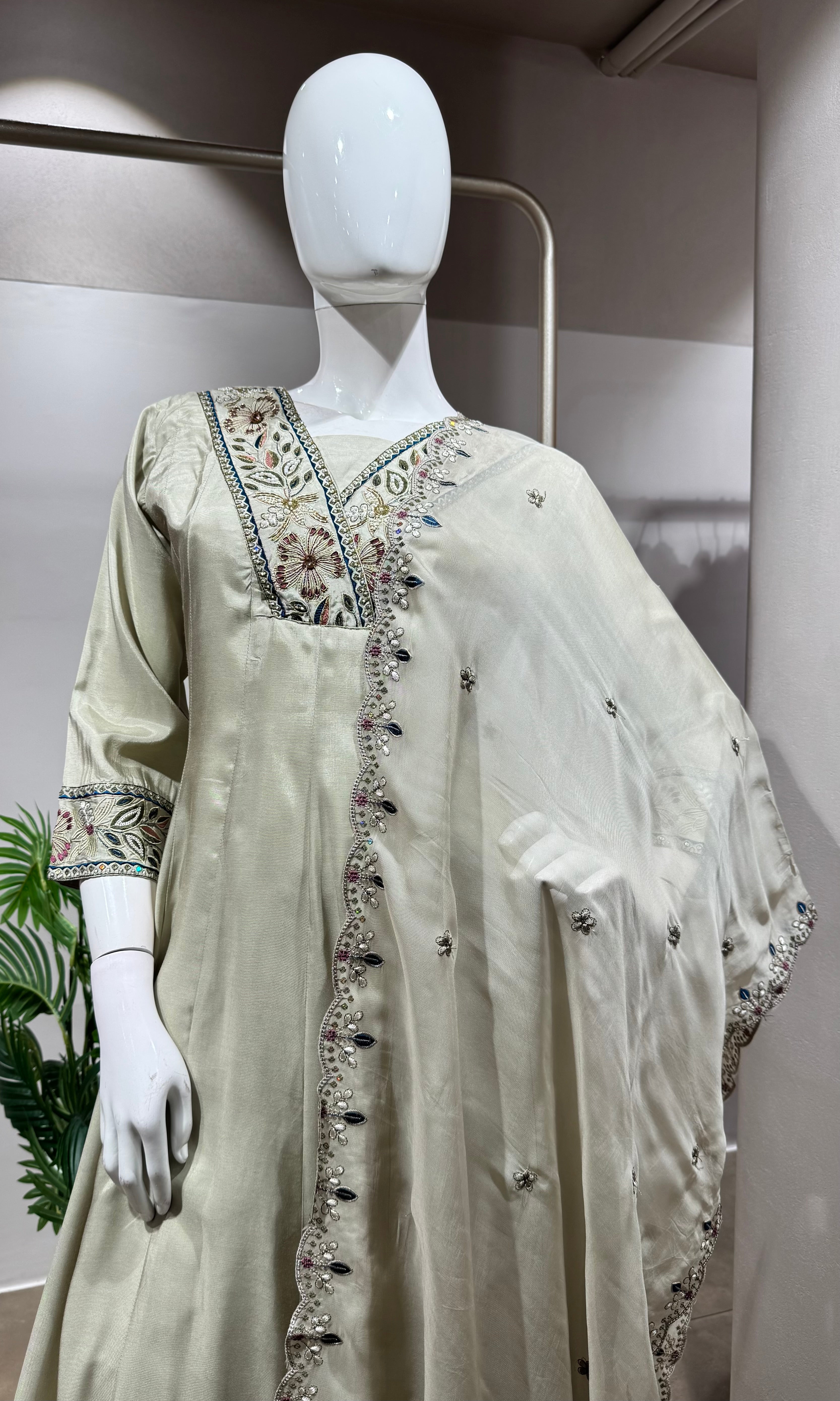 PISTA GREEN Zari Work Kurta Set with Embroidered Dupatta