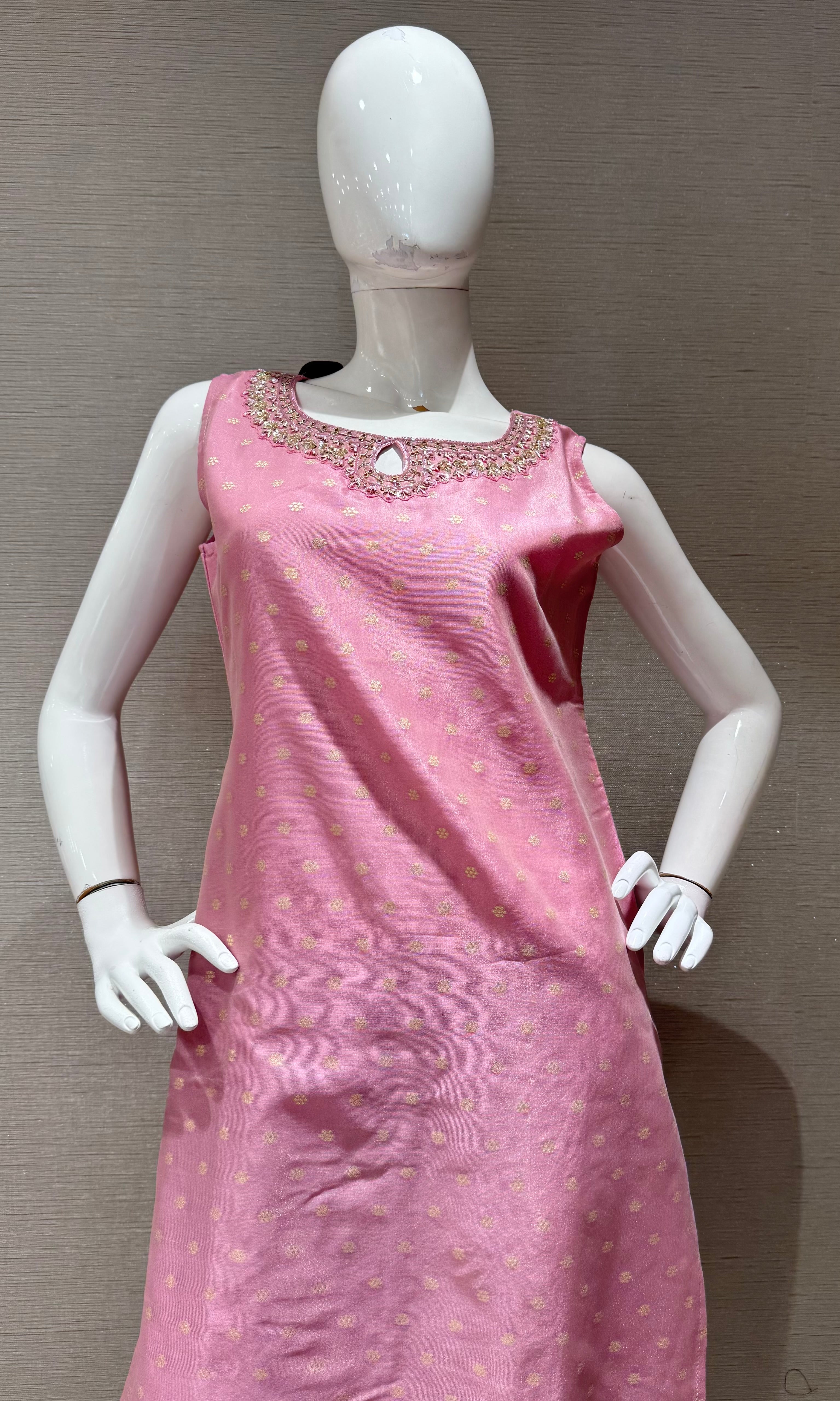 Onion Pink Kurta Set with Sheer Dupatta