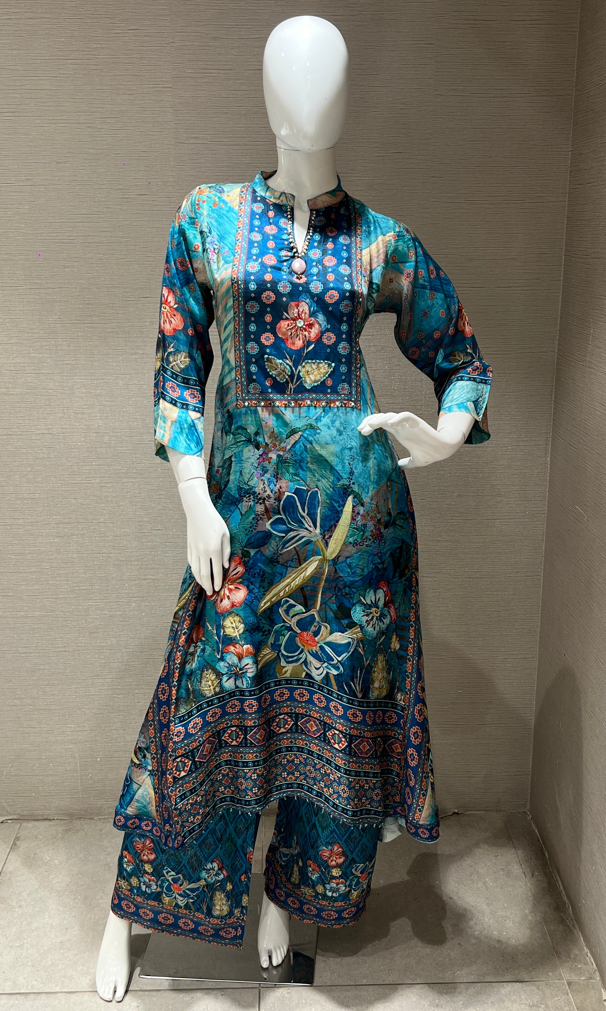 Blue kurta set with palazzo pant
