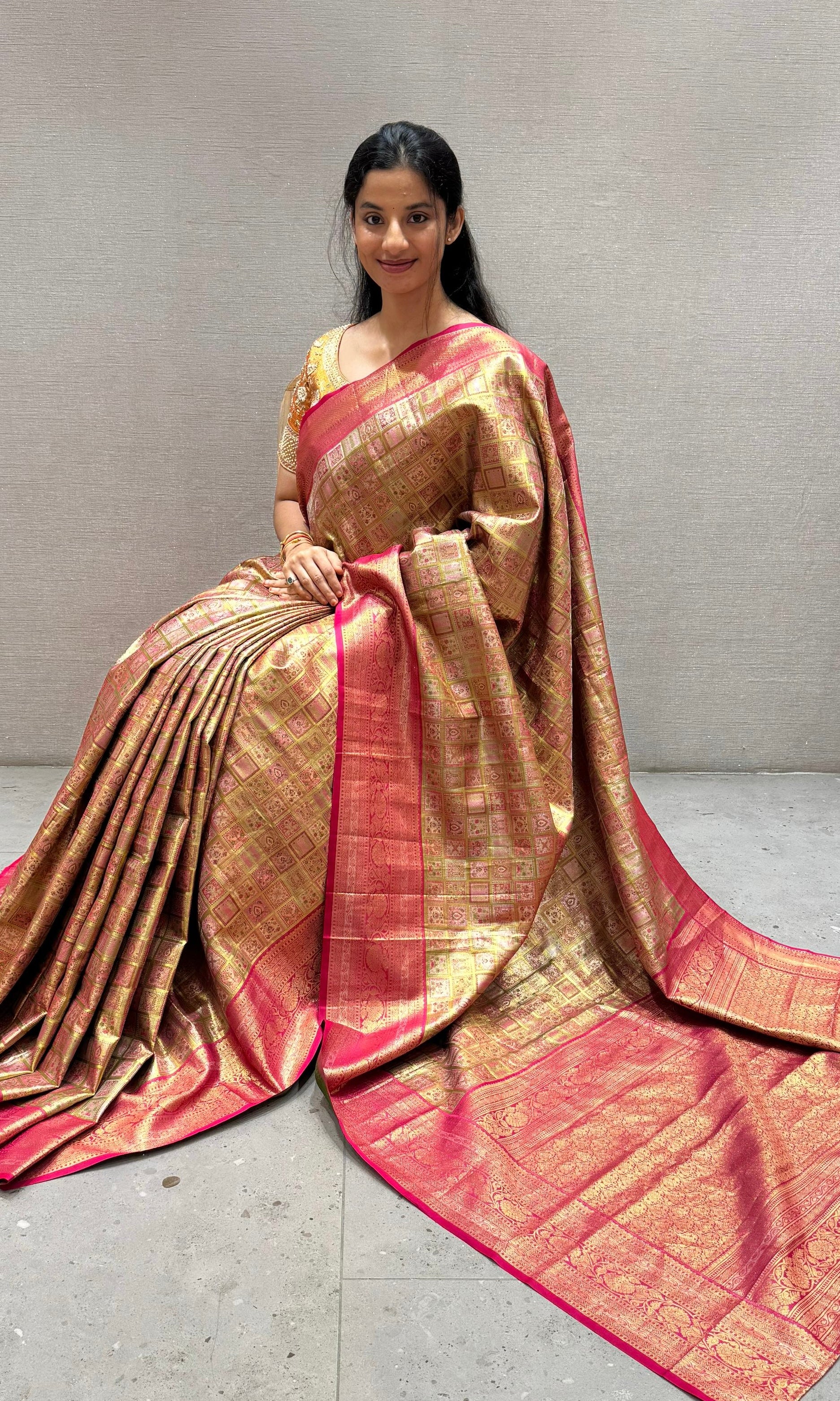 Pink saree with ready blouse