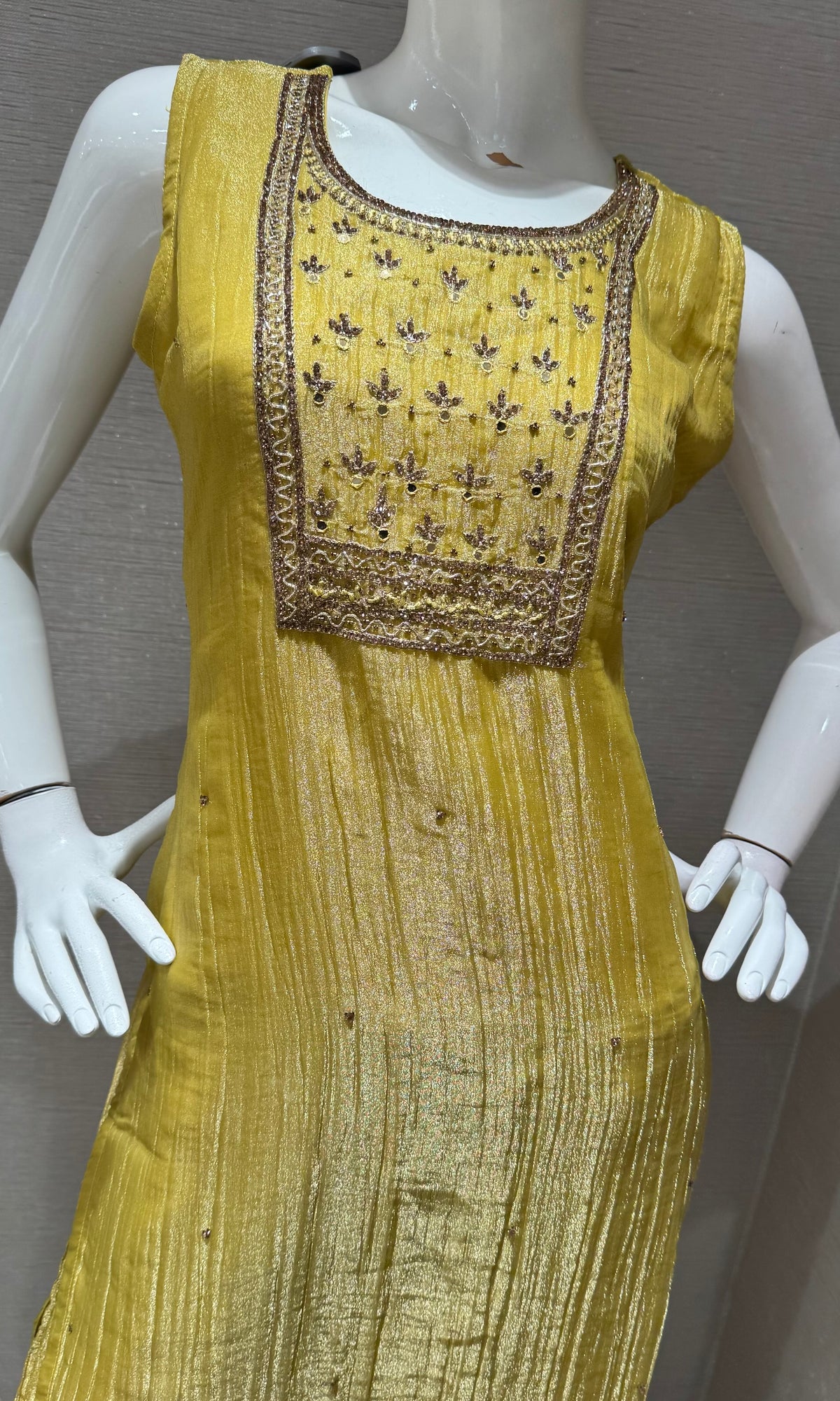 YELLOW ETHNIC SHIMMER KURTA SET WITH DUPATTA