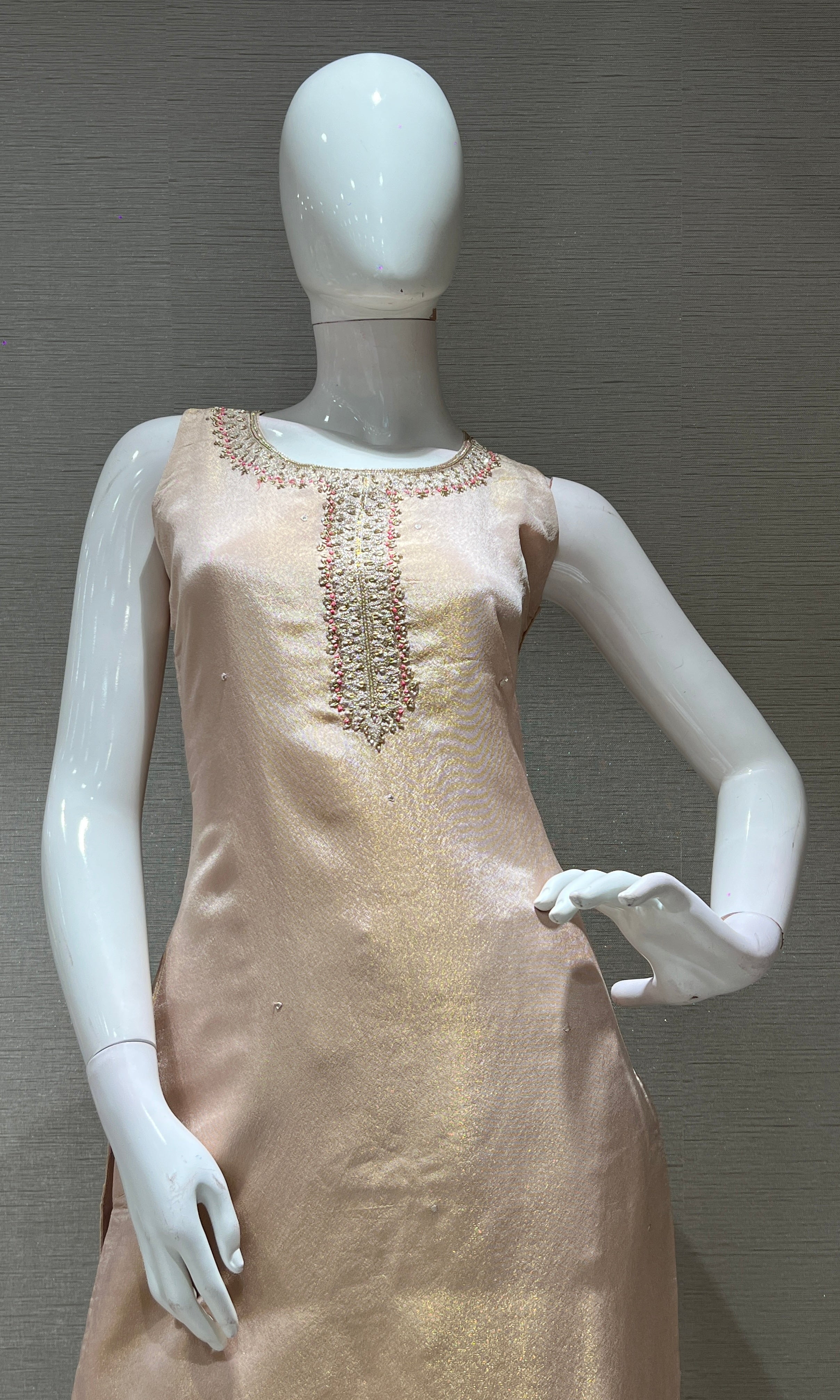 BEAGH KURTA SET WITH FLORAL DUPATTA