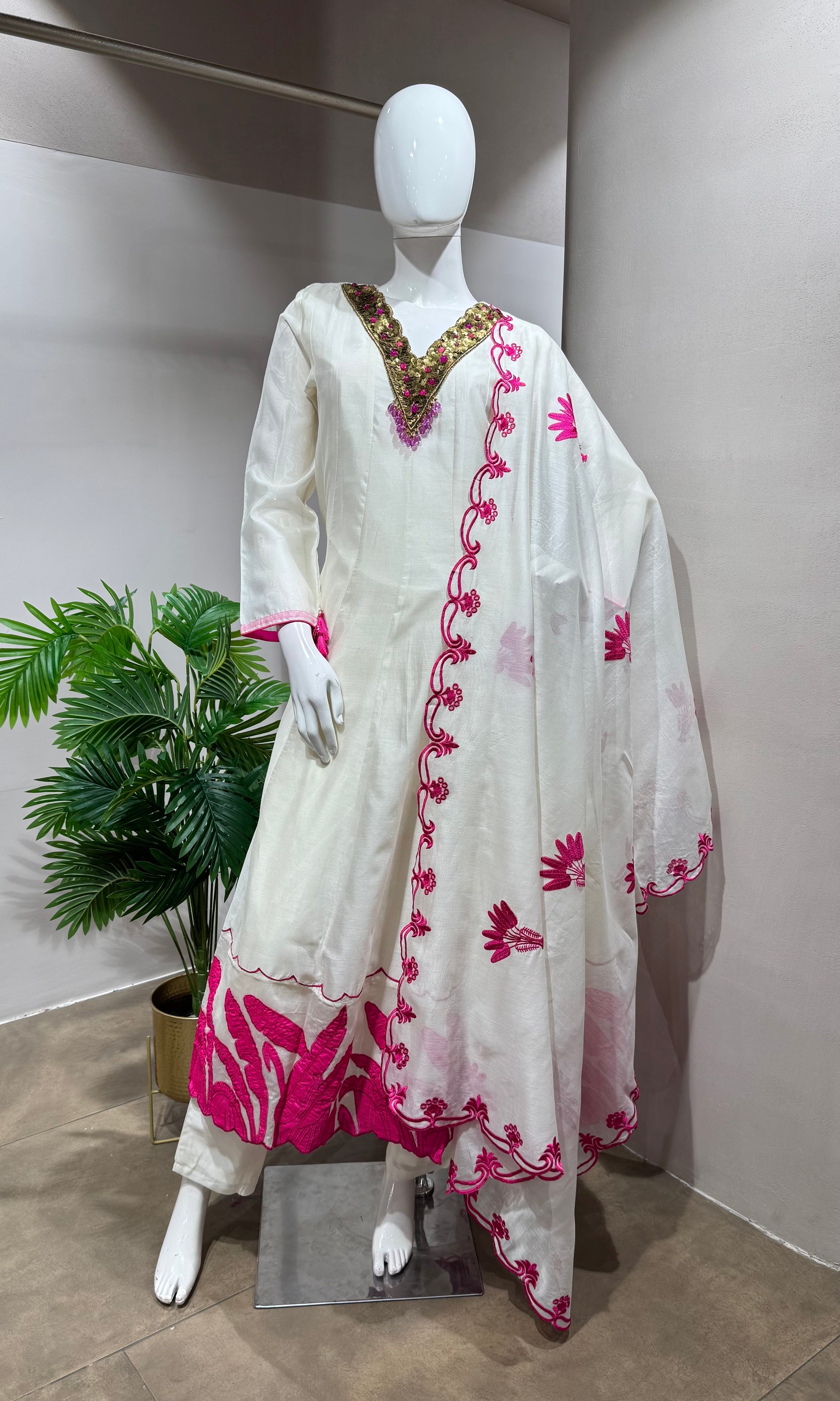 HALF WHITE & PINK ETHNIC ANARKALI SET