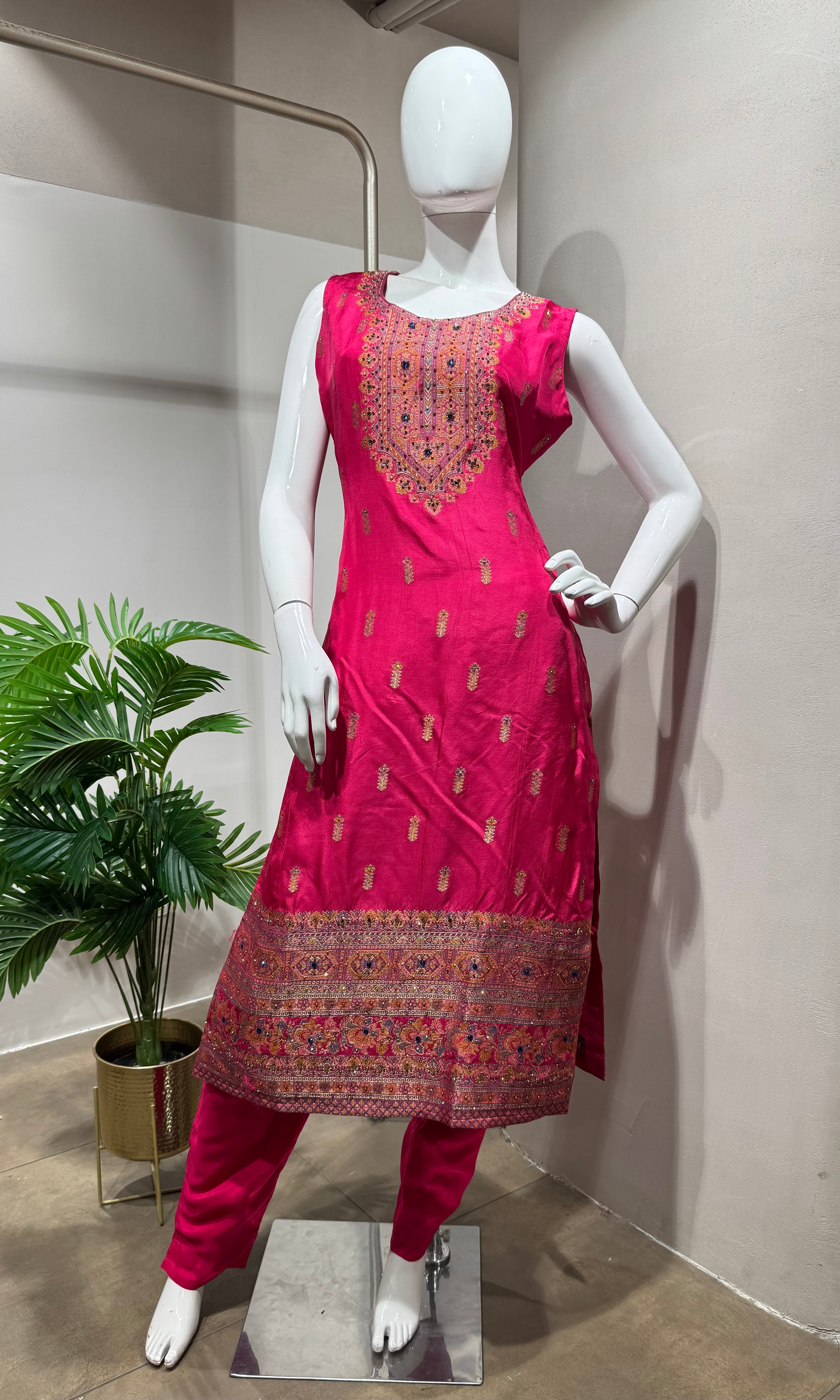 Pink embroidered kurta set